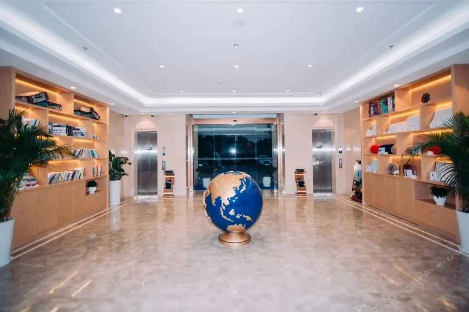 Kyriad Marvelous Hotel Shanghai Jiading Baolong Plaza Branch