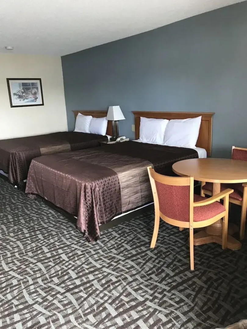 Carolina Inn & Suites of Lake Norman