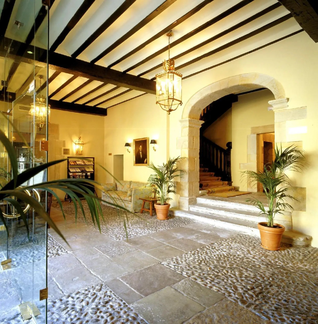 Parador De Santillana De Gil Blas
