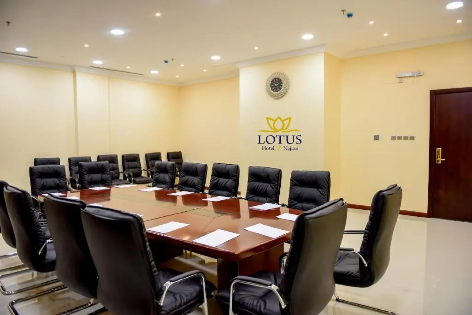 Lotus Hotel