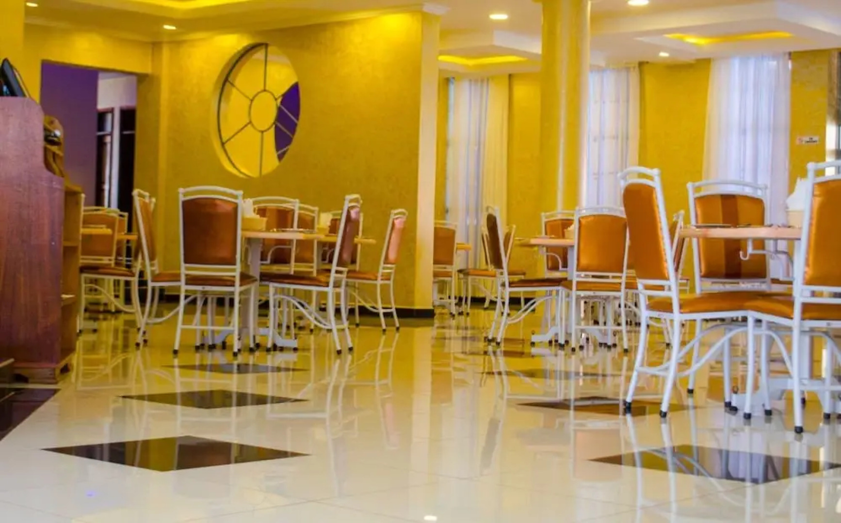 Lowlands Hotel & Spa