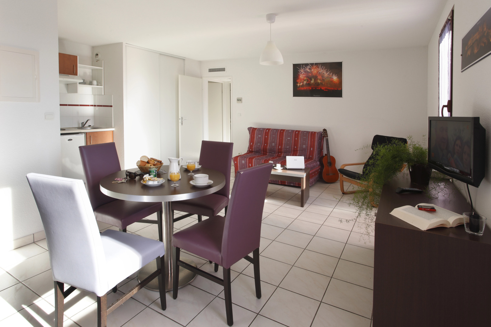 Adonis Carcassonne Résidence la Barbacane