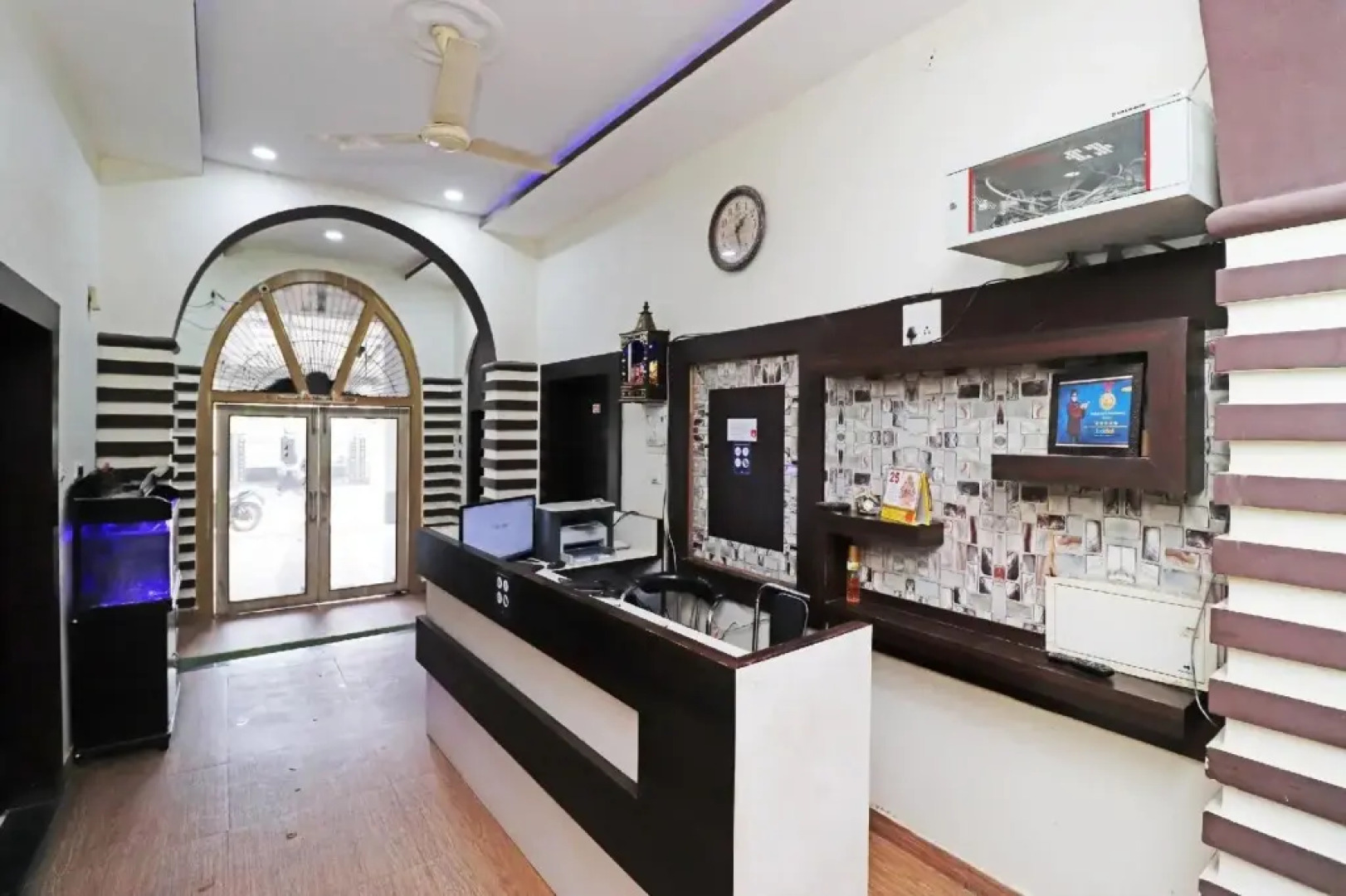 Hotel Alok Residency by OYO Rooms