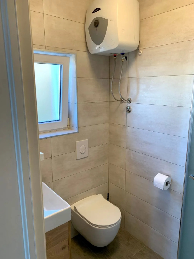 Studio apartment Via - 250 m from sea: SA2 Brela, Riviera Makarska