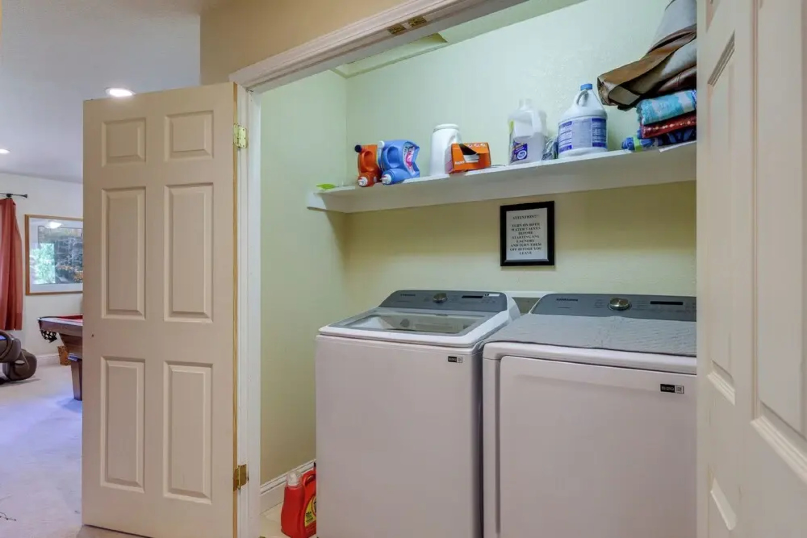 Groveland Vacation Rental Near Pine Mountain Lake!