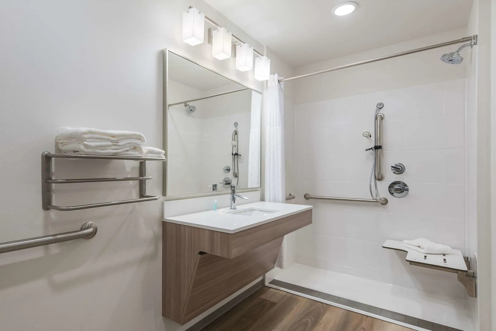 WoodSpring Suites Tri-Cities - Richland