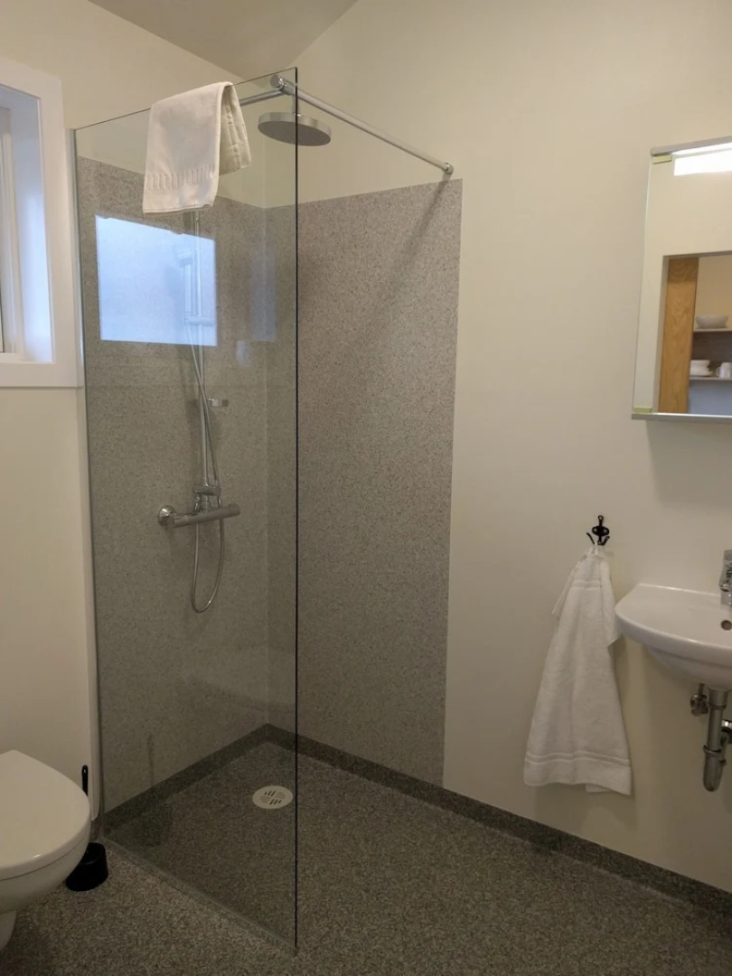 Hjartarstadir Guesthouse