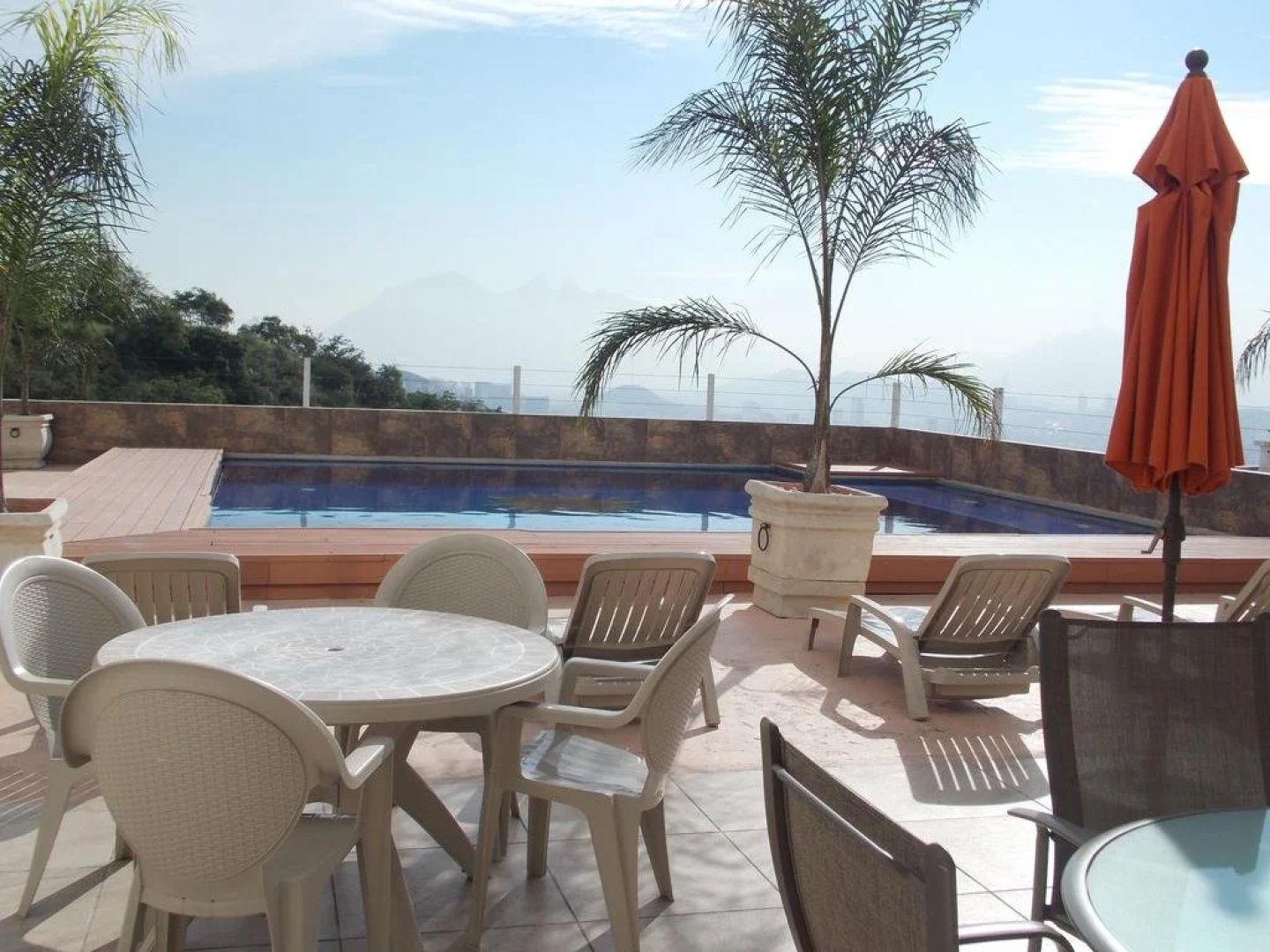 Confort Ejecutivo Suites del Valle