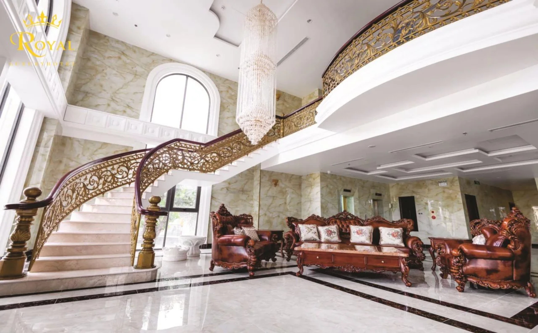 Royal Quang Binh Hotel