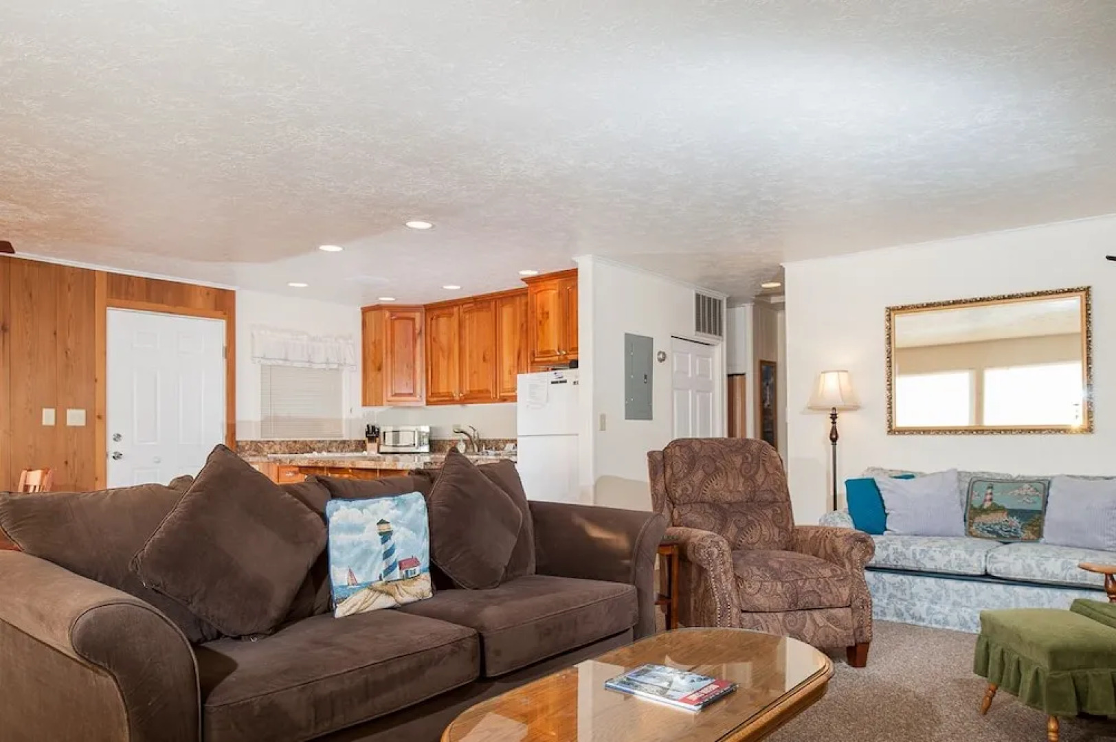 Three Bells 3 Br home by RedAwning