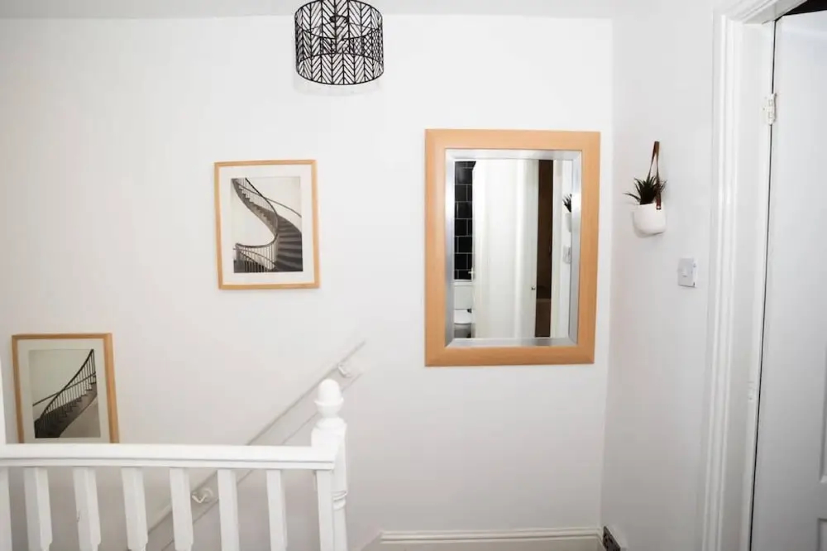 Lovely 2bedroom Home in Haydock With Free Parking