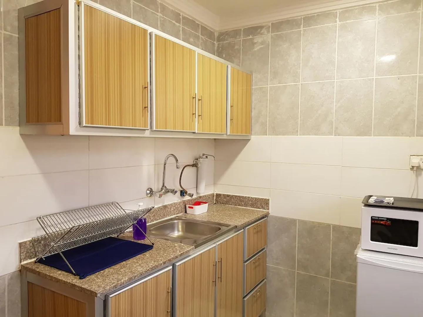 Cozy 2 Bedroom Apartment