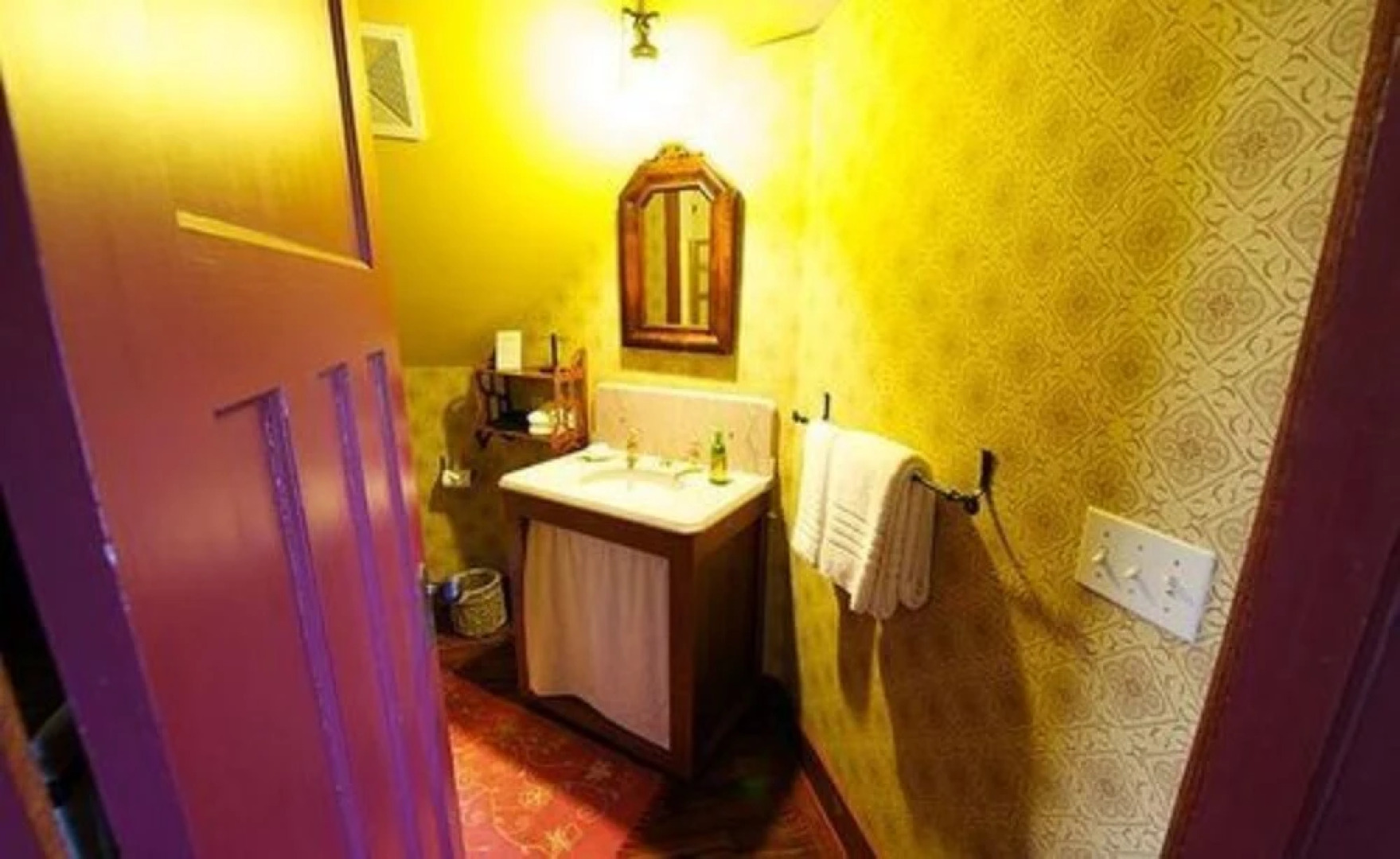 The Black Walnut Guest House