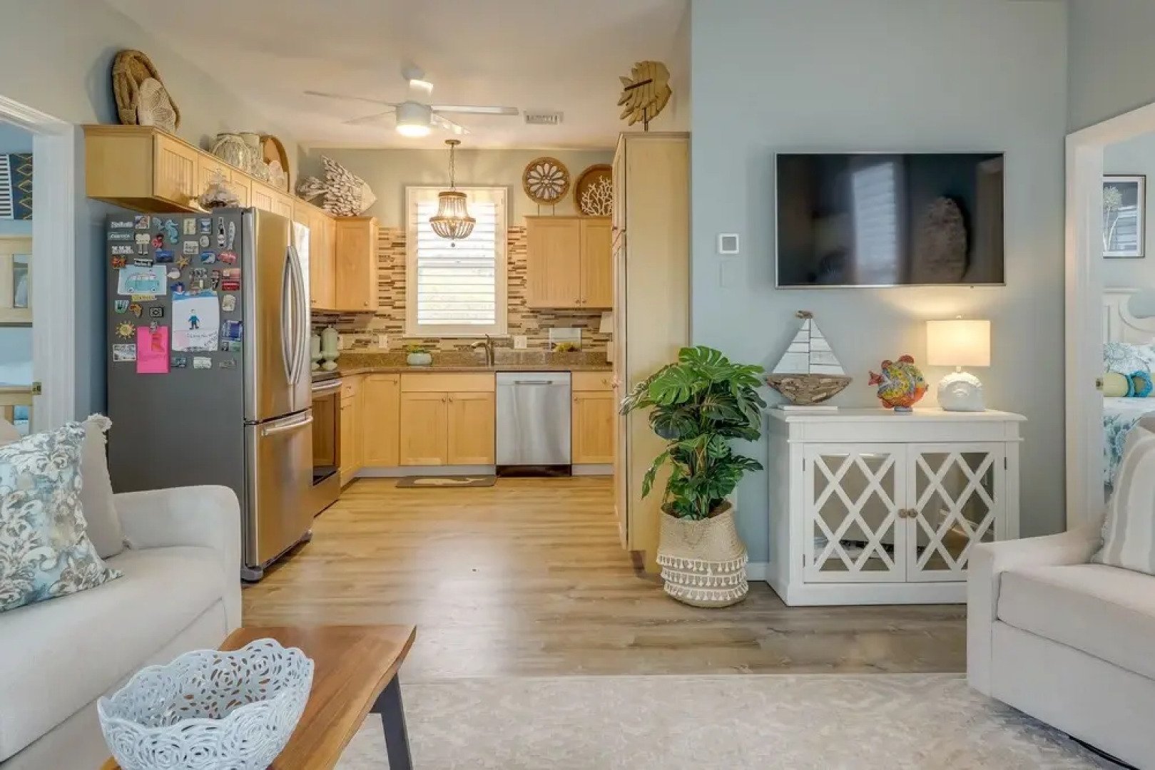 Endless Summer Beach Escape - 1 Mi to Moody Beach