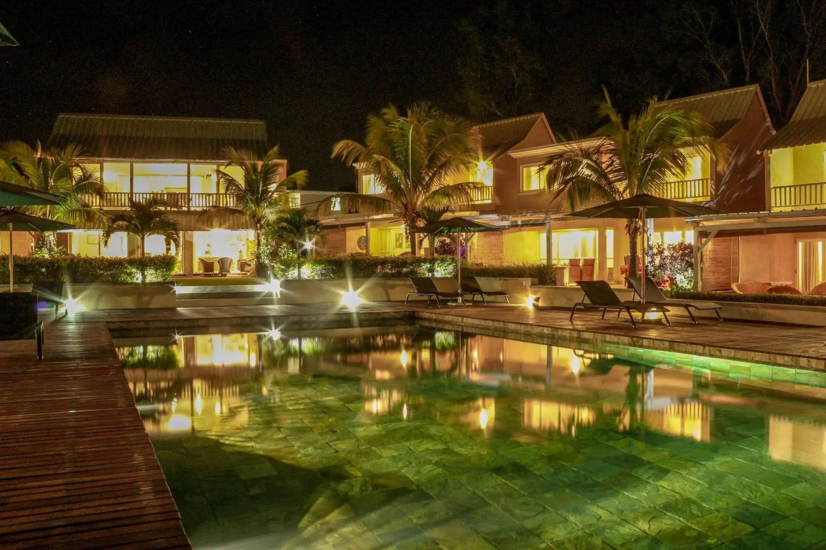 White Oaks Villas