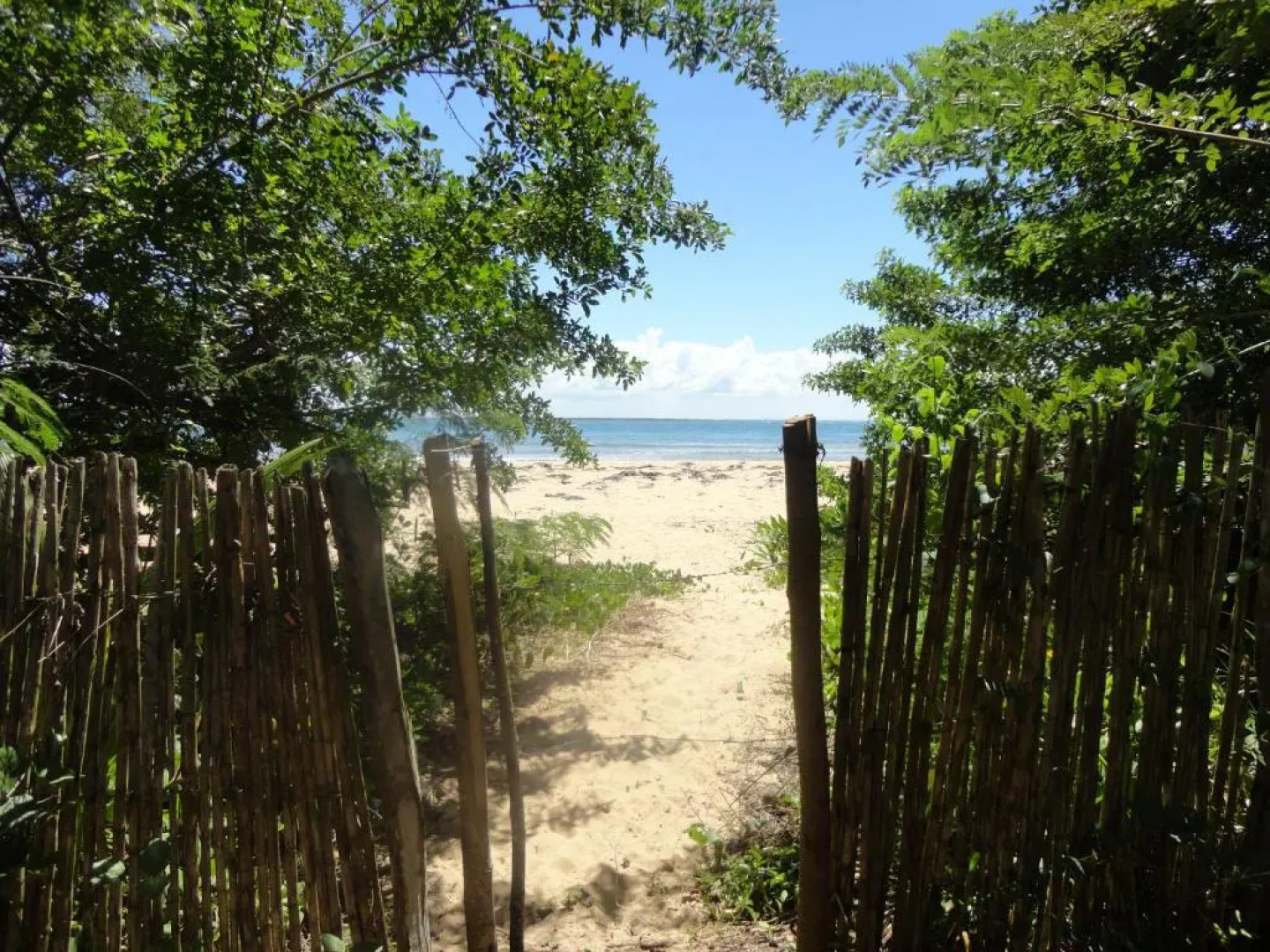 Nirvana Beach Hotel Bahia