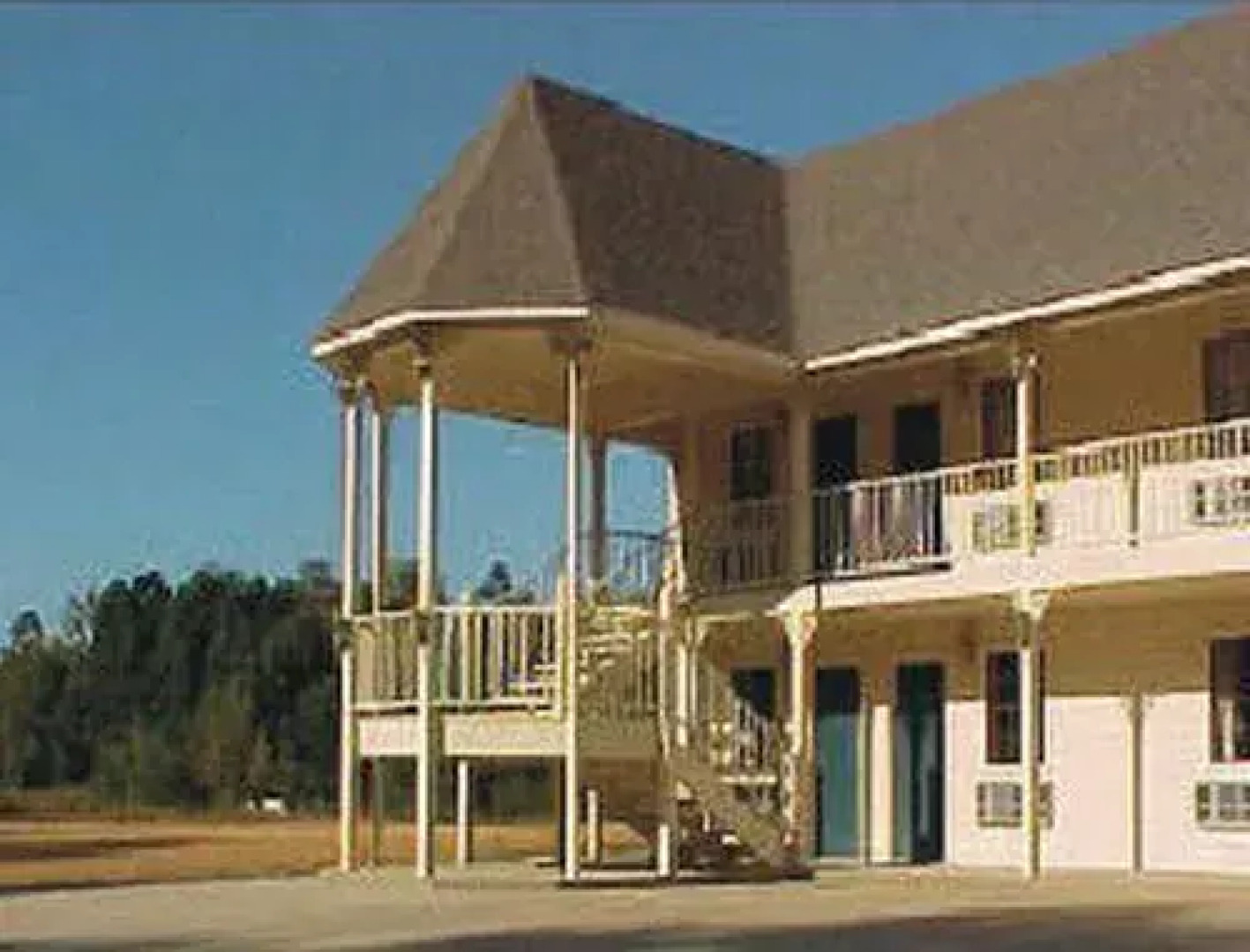 Riverwood Inn of Glenwood