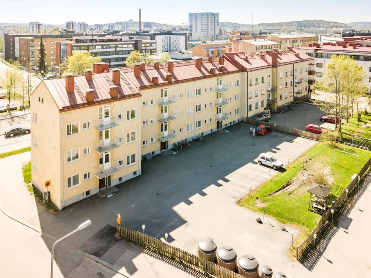 Local Nordic Apartments - Brown Bear