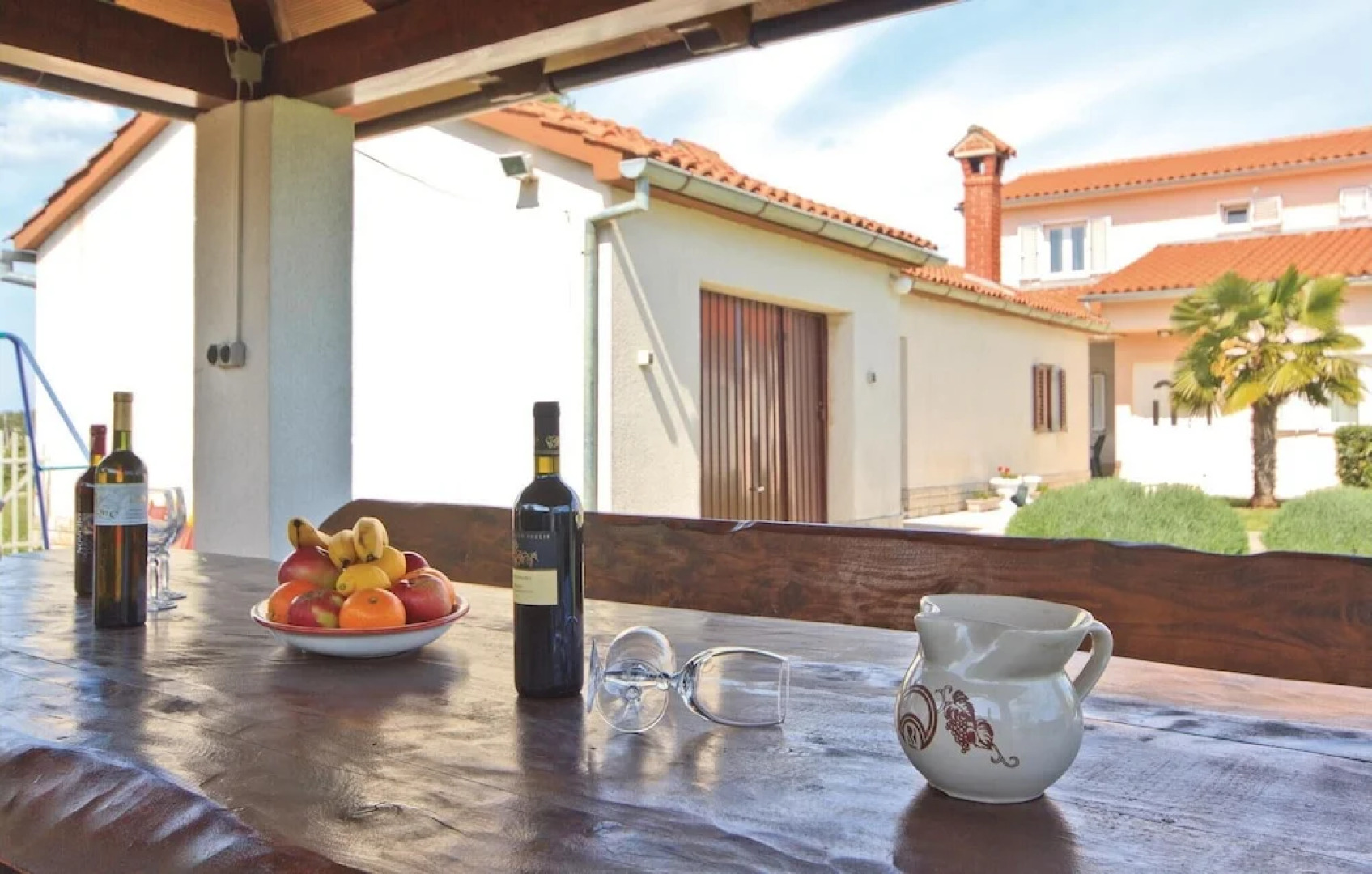 Awesome Home in Hrboki With Wifi and 3 Bedrooms