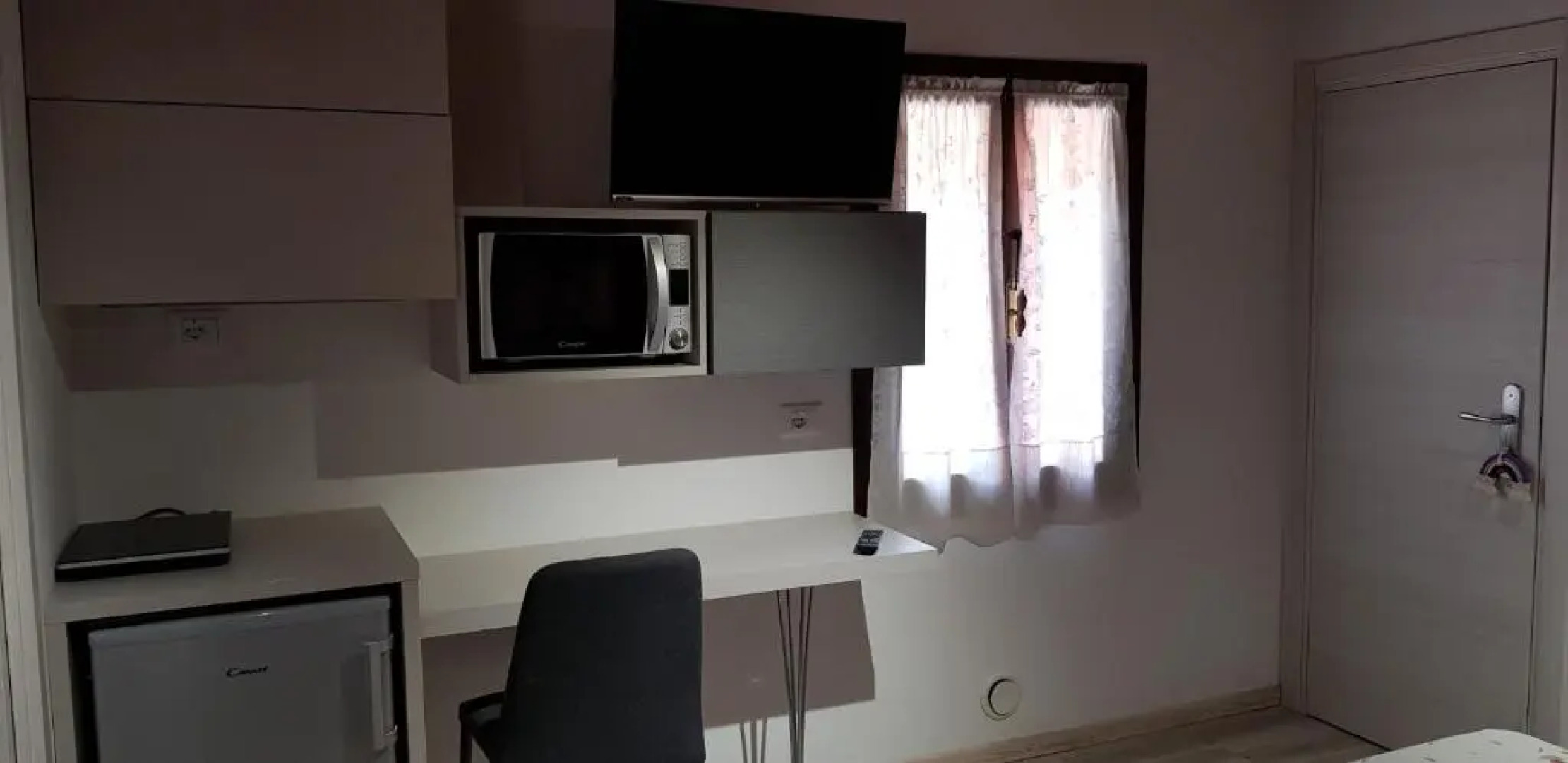 Smartroom Lula (Adults Only)