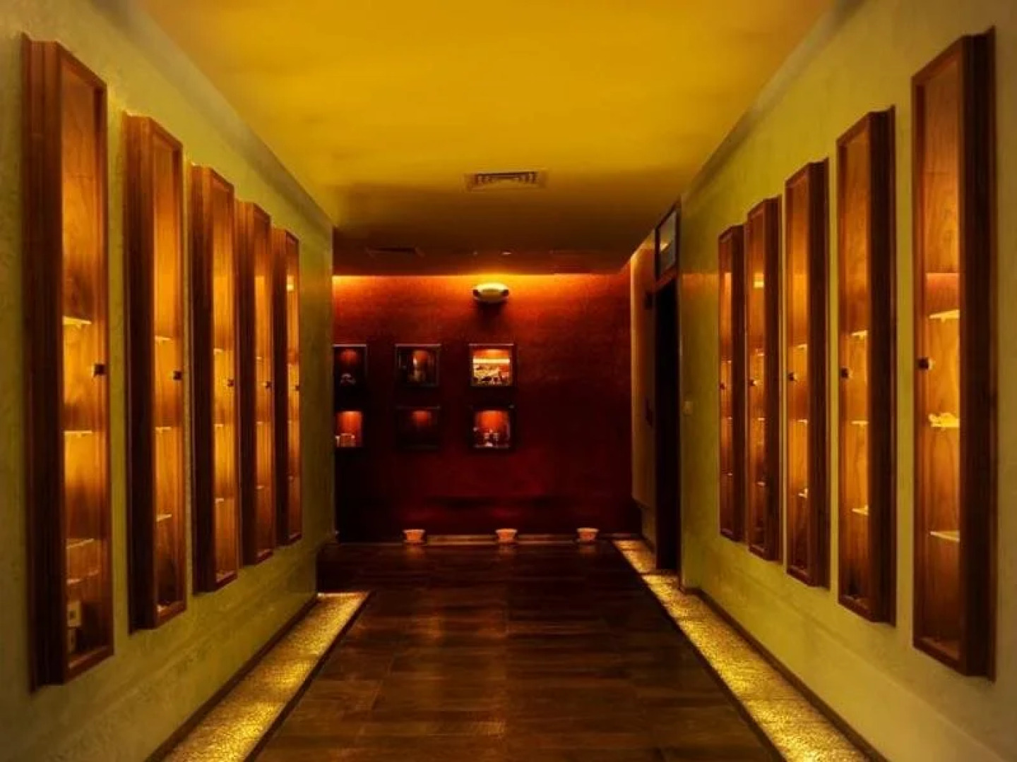 Luthan Hotel & Spa - A Women Only Hotel (отель для женщин)