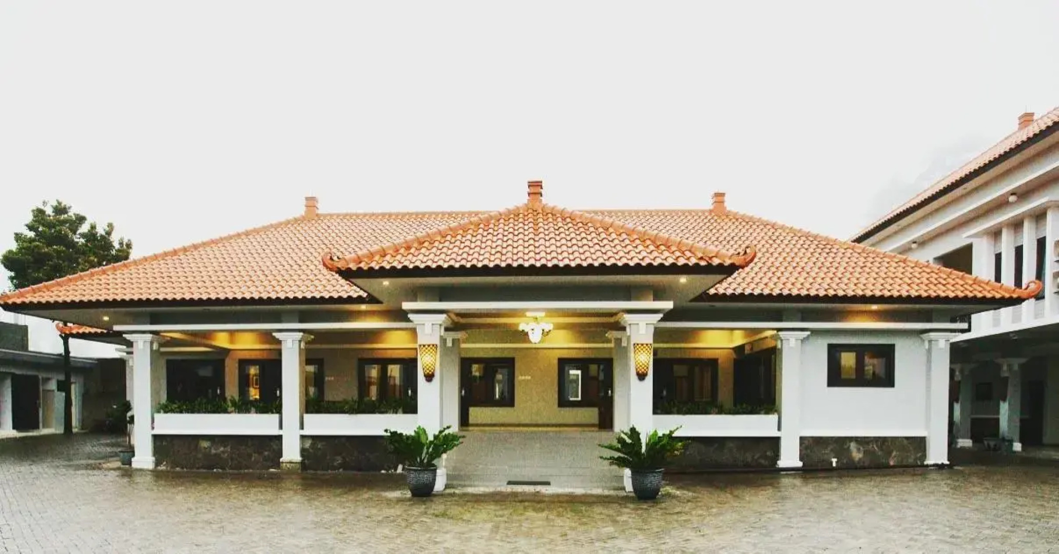 OYO 309 Avila Ketapan Rame Hotel