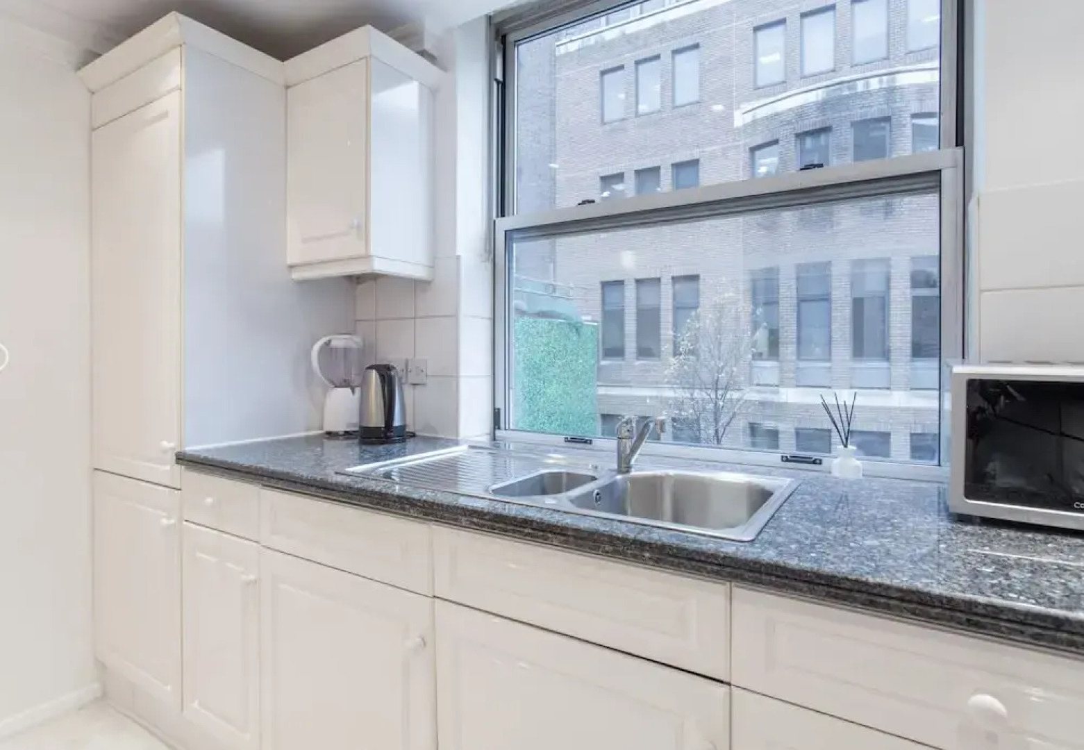 Mayfair Suites near Bond Street