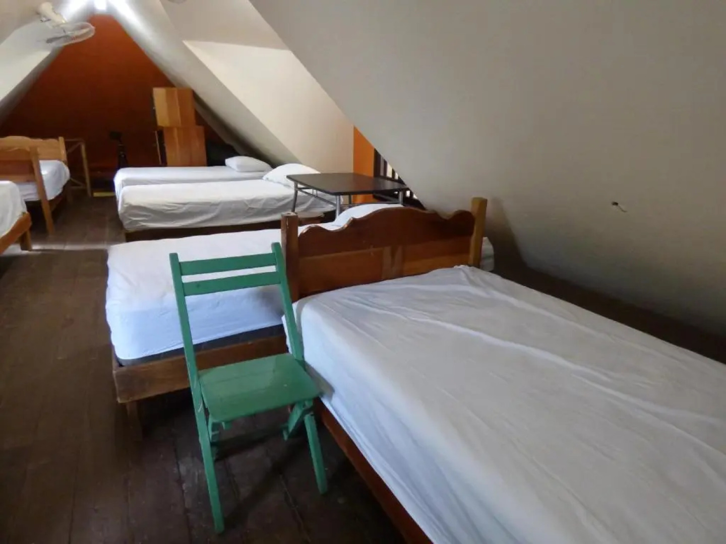 Cabanas y Hostal Zoh Laguna