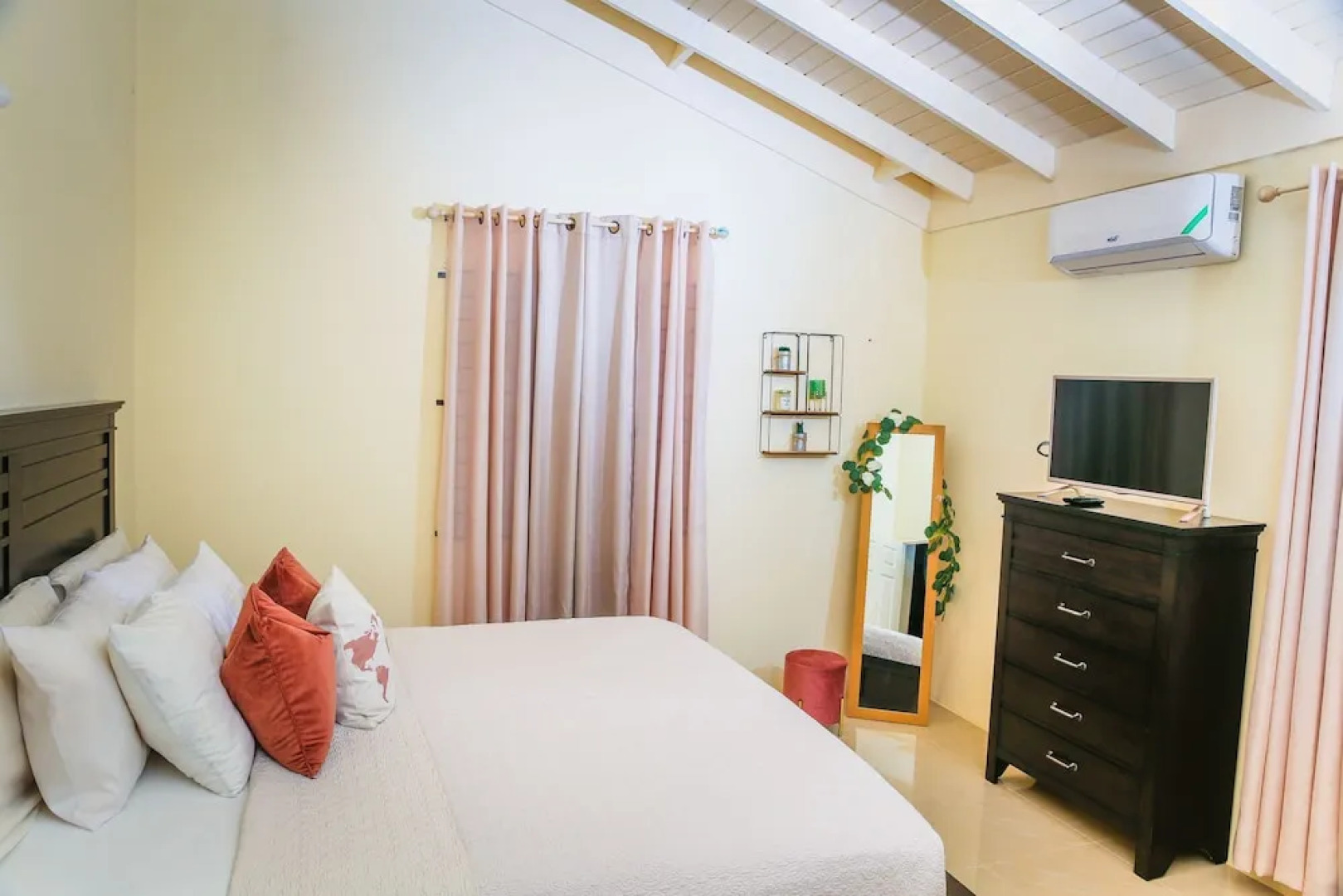 Areca Homes in Draxhall