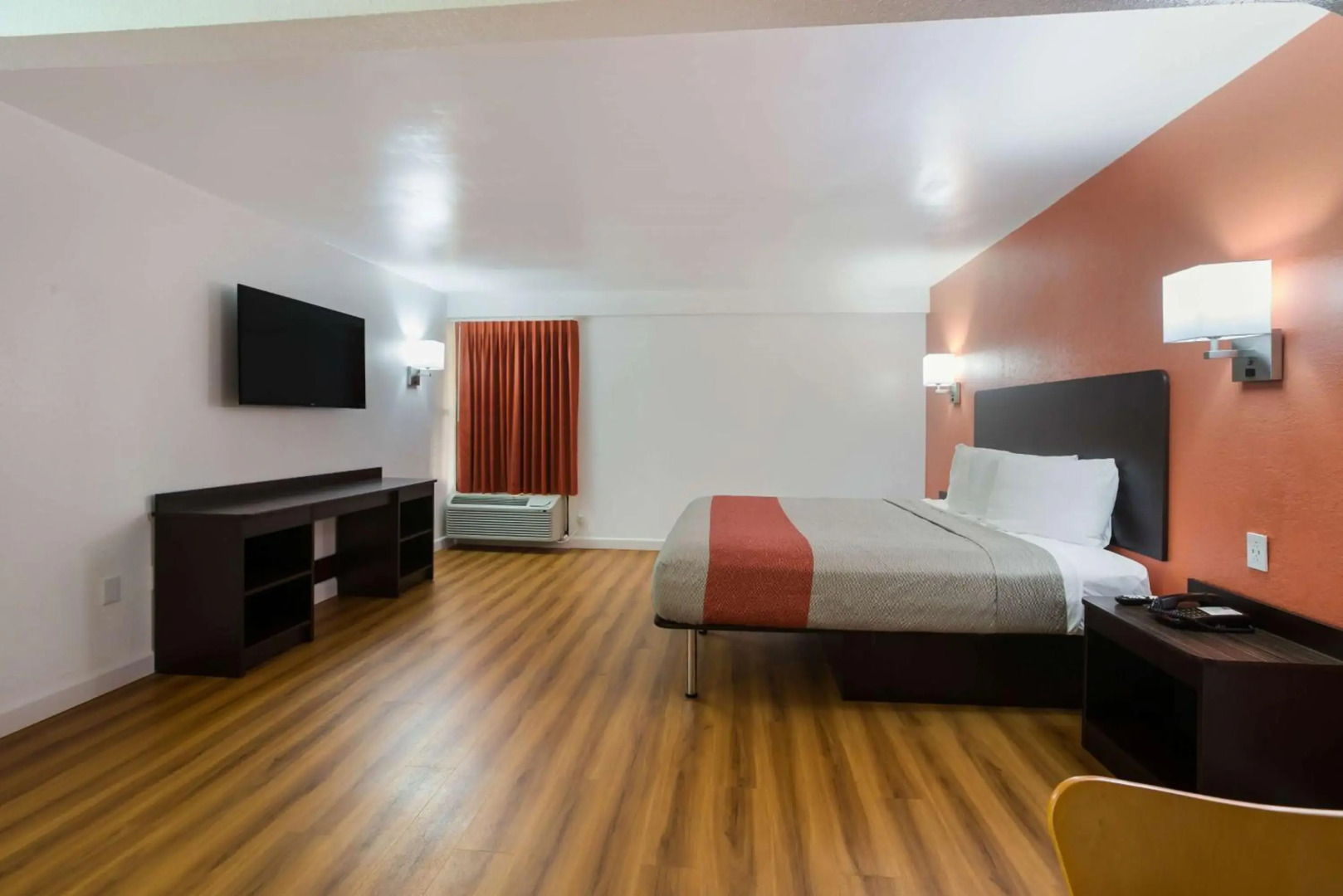 Motel 6 Suwanee, GA - Gwinnett Center