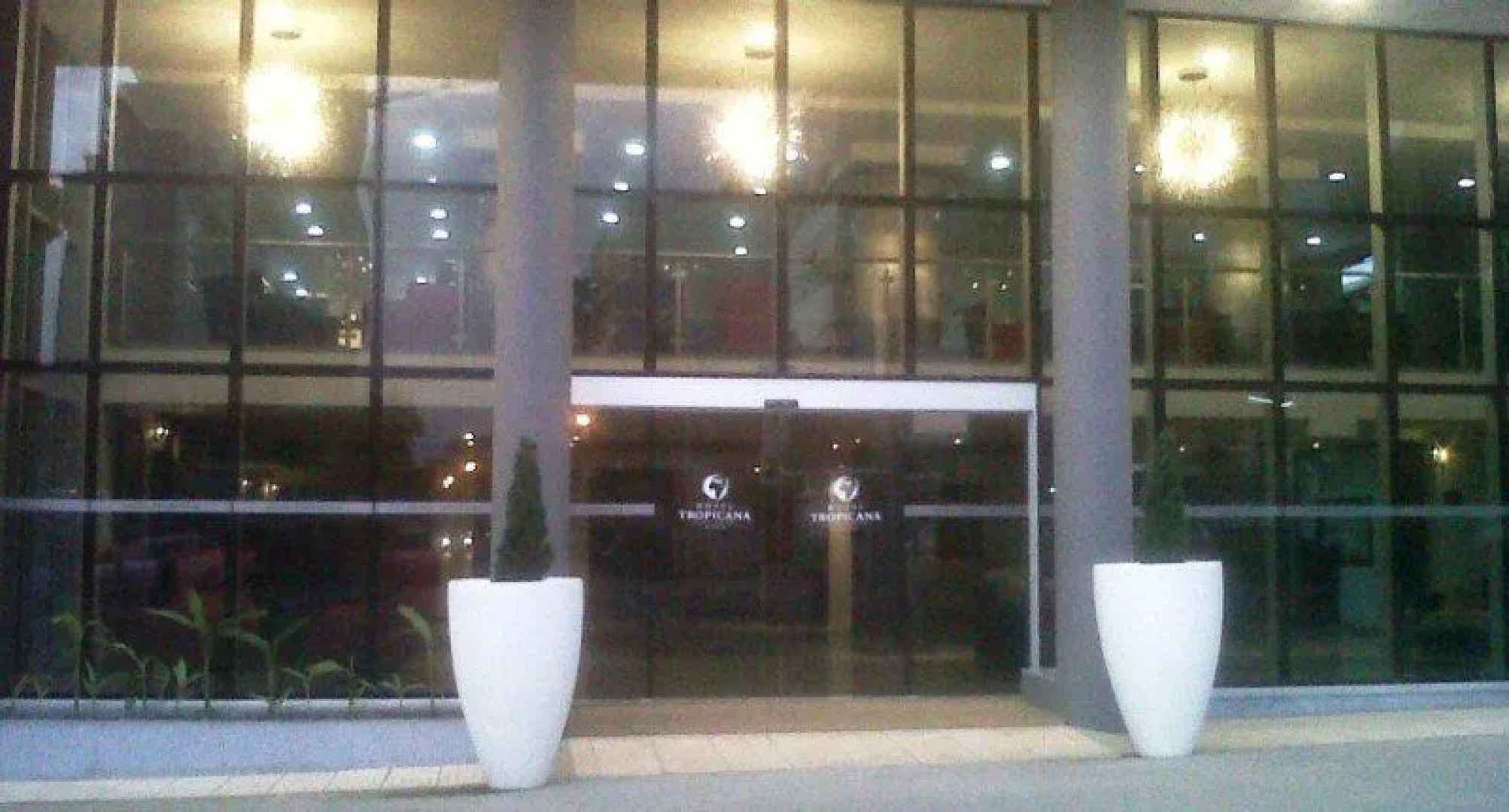 Aparthotel Tropicana