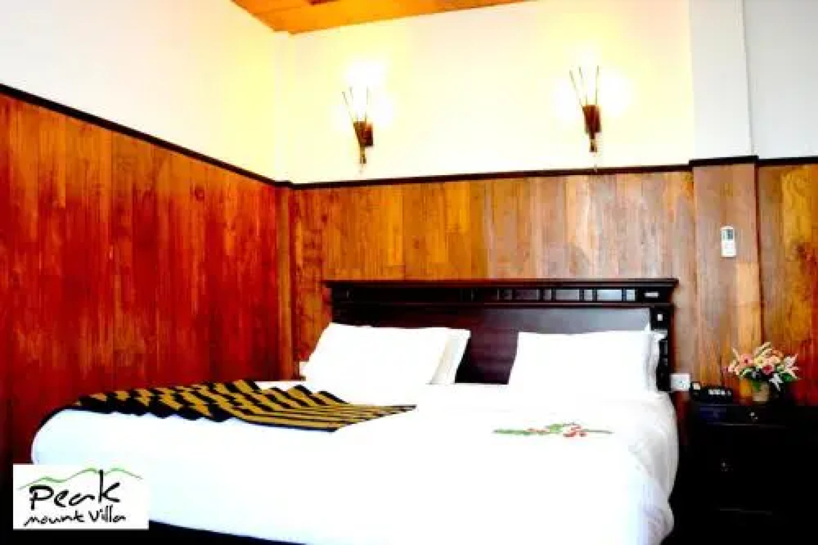 Vista BnB Peak Mount Villa