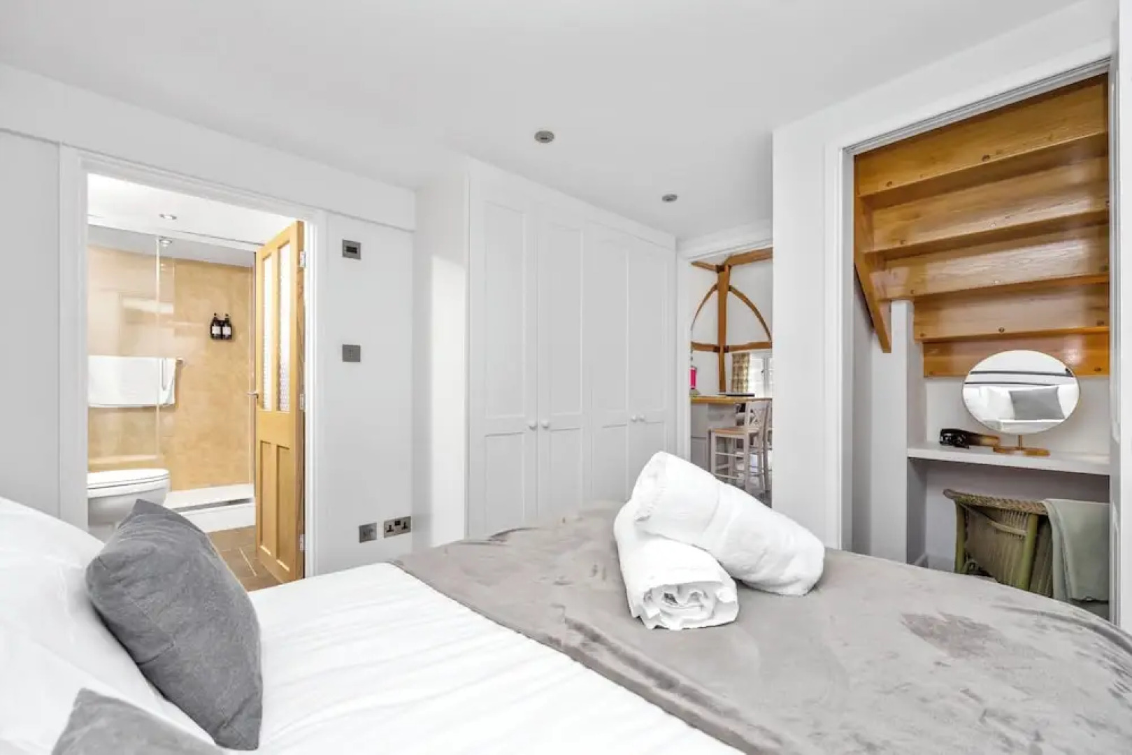 The Barn Stoaches Farm