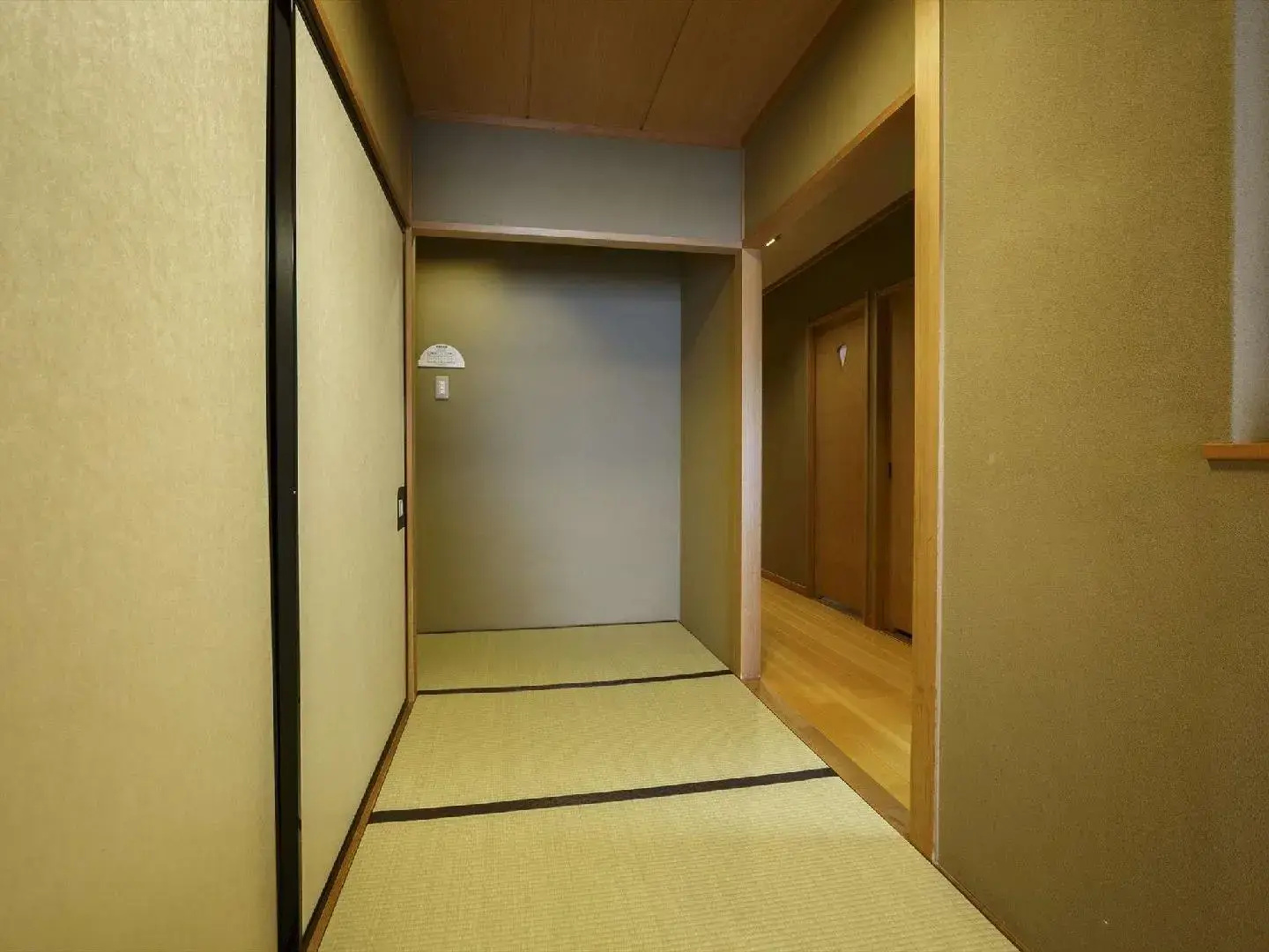 Yamanaka Onsen Kuriya Yasohachi
