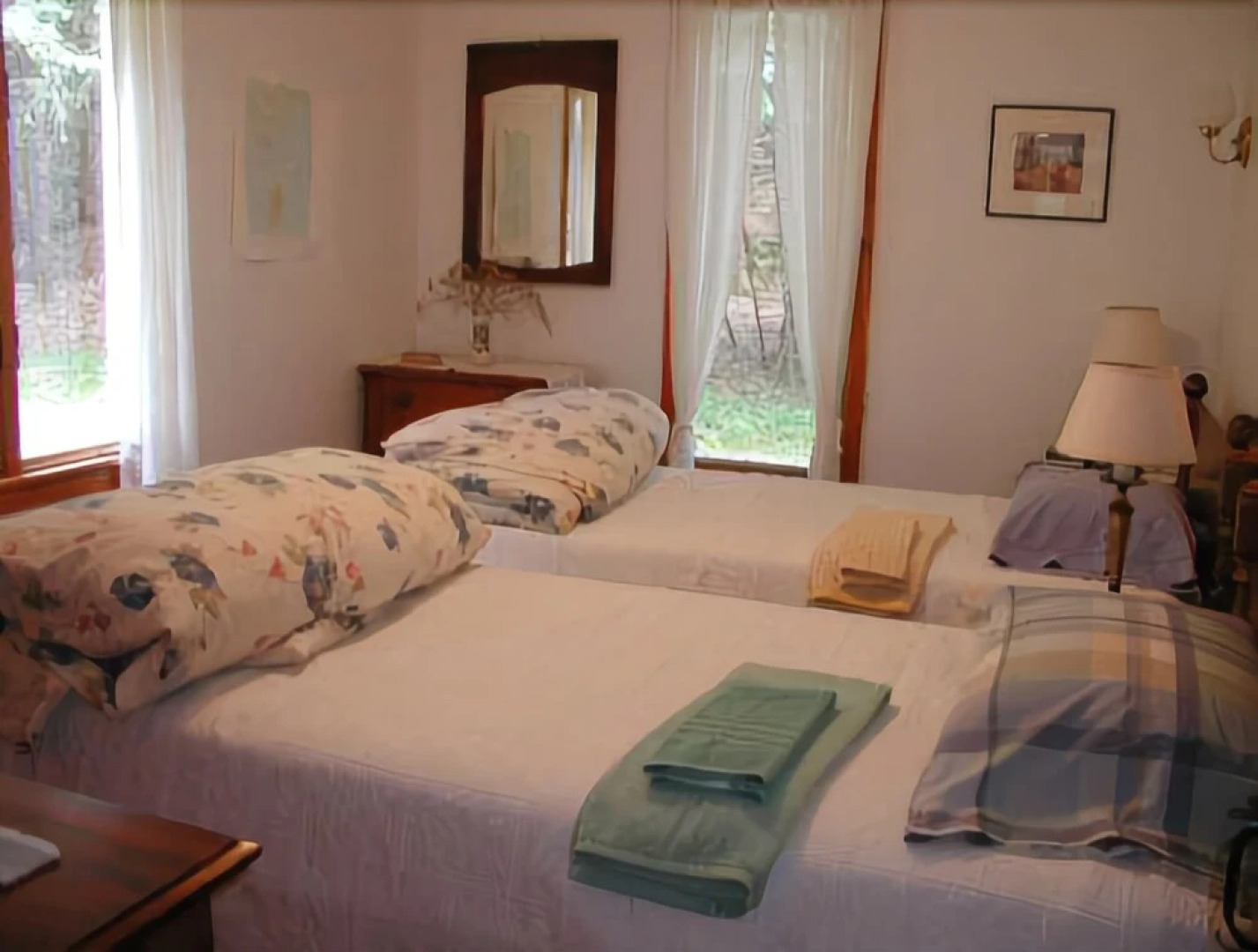 Tyler Point Cottage - Three Bedroom Home