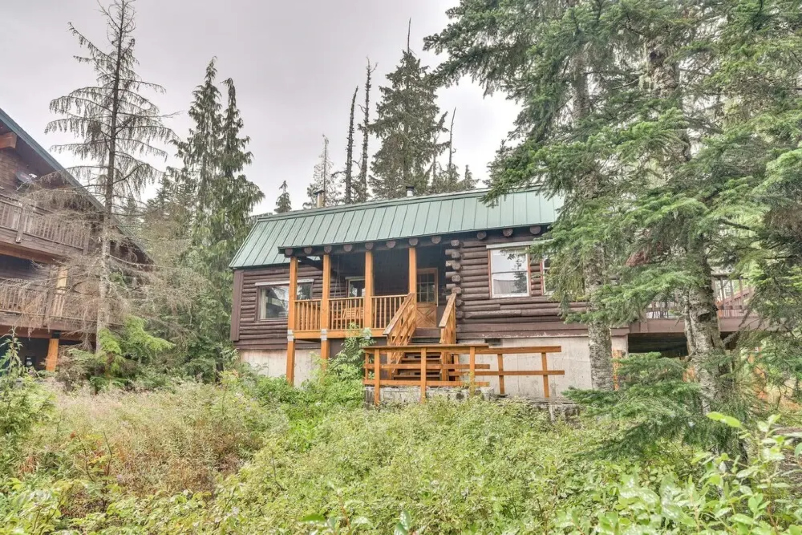 Rustic Government Camp Cabin w/ Mountain Views!