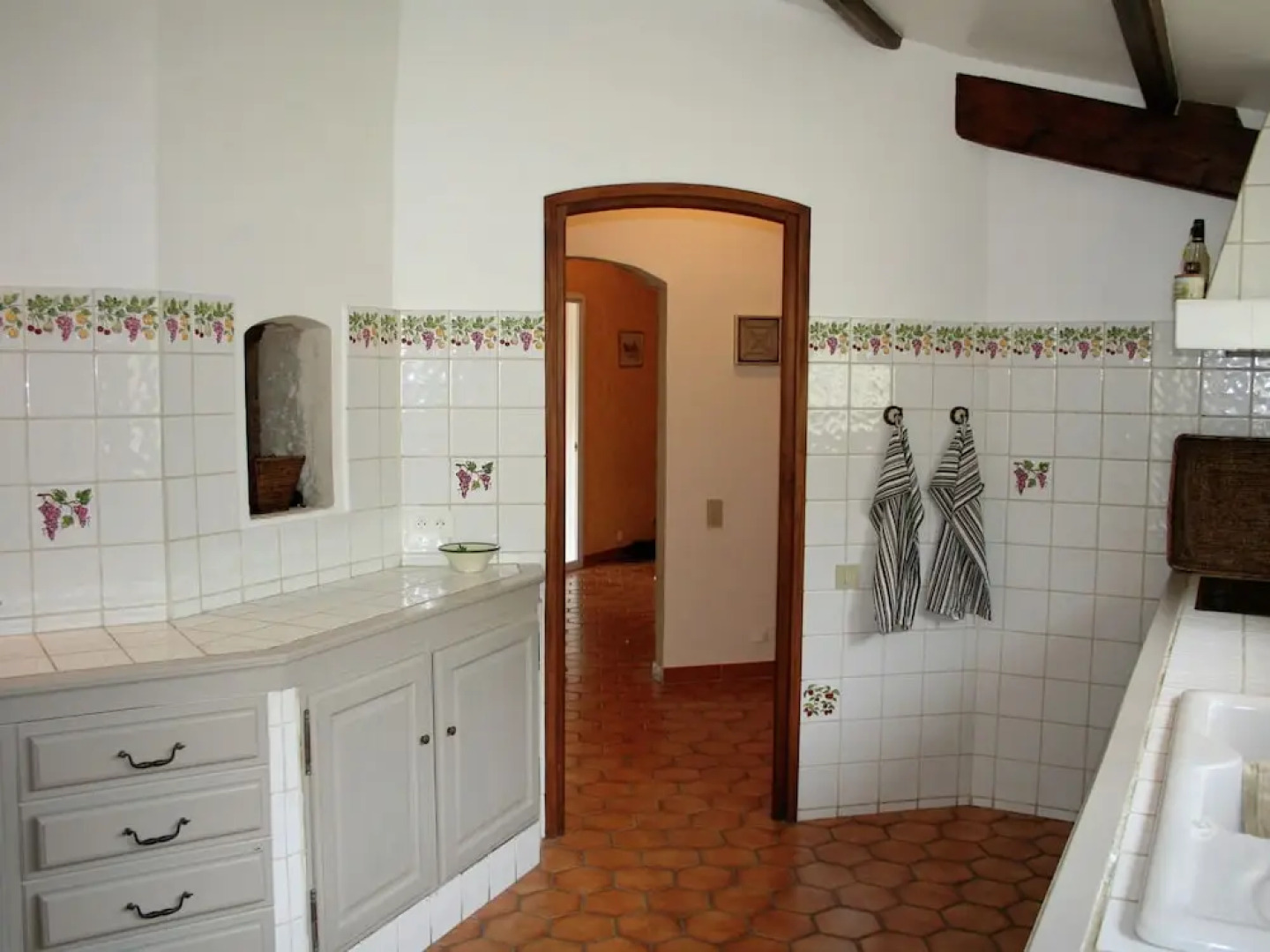 Nice House With Garden, Private Pool, Summer Kitchen and View of Mont Ventoux