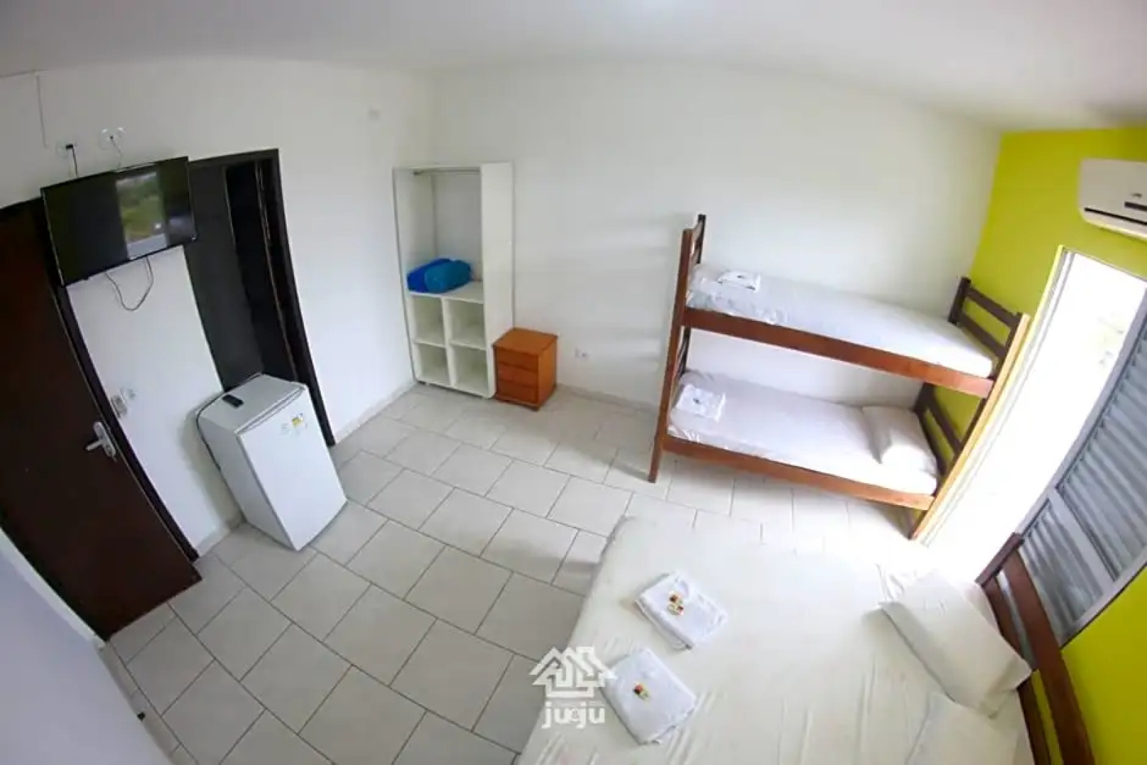 Pousada Ju&Ju ¿00 mts DA PRAIA