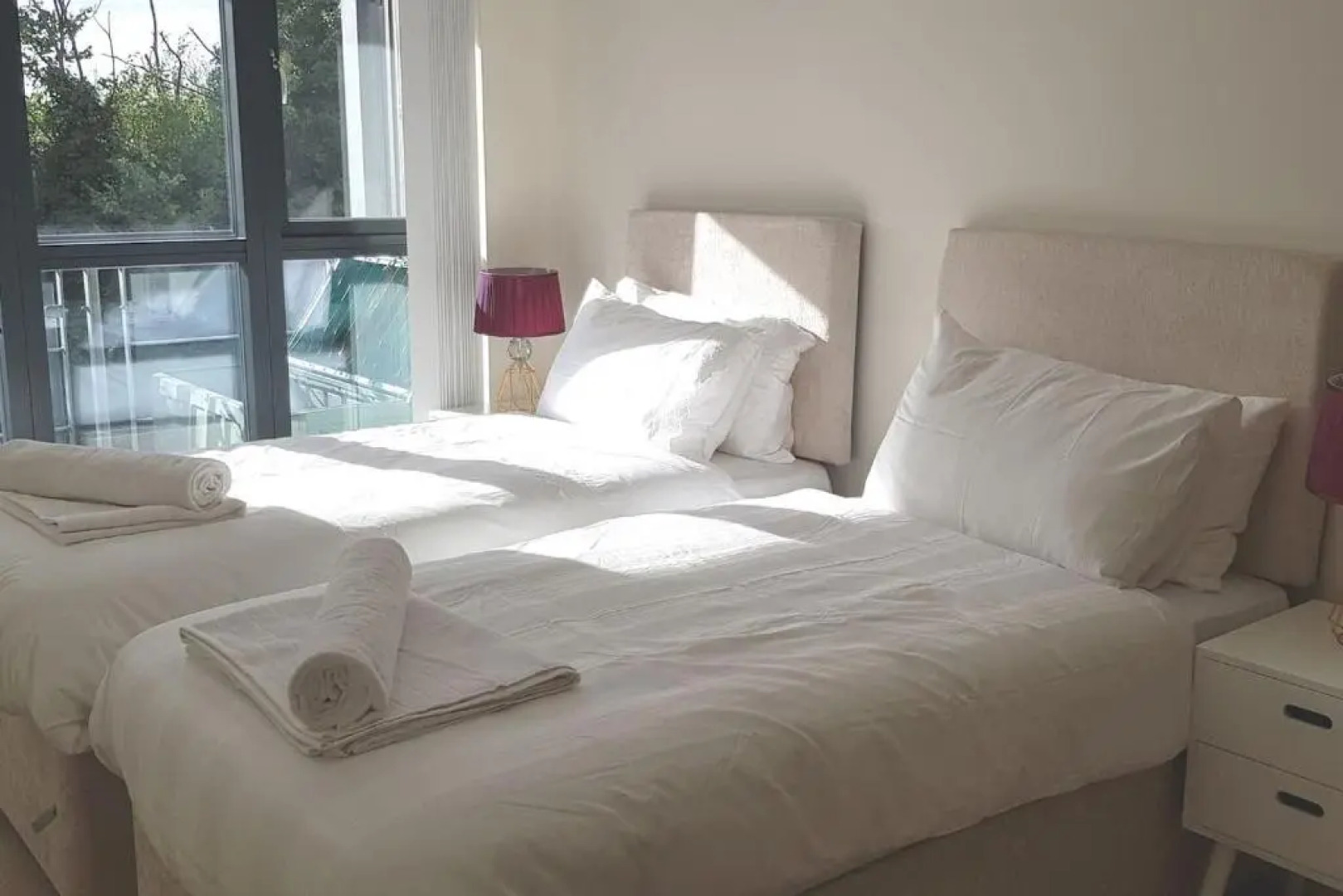 Garland Modern Apartment, Greenhithe 1 With Parking