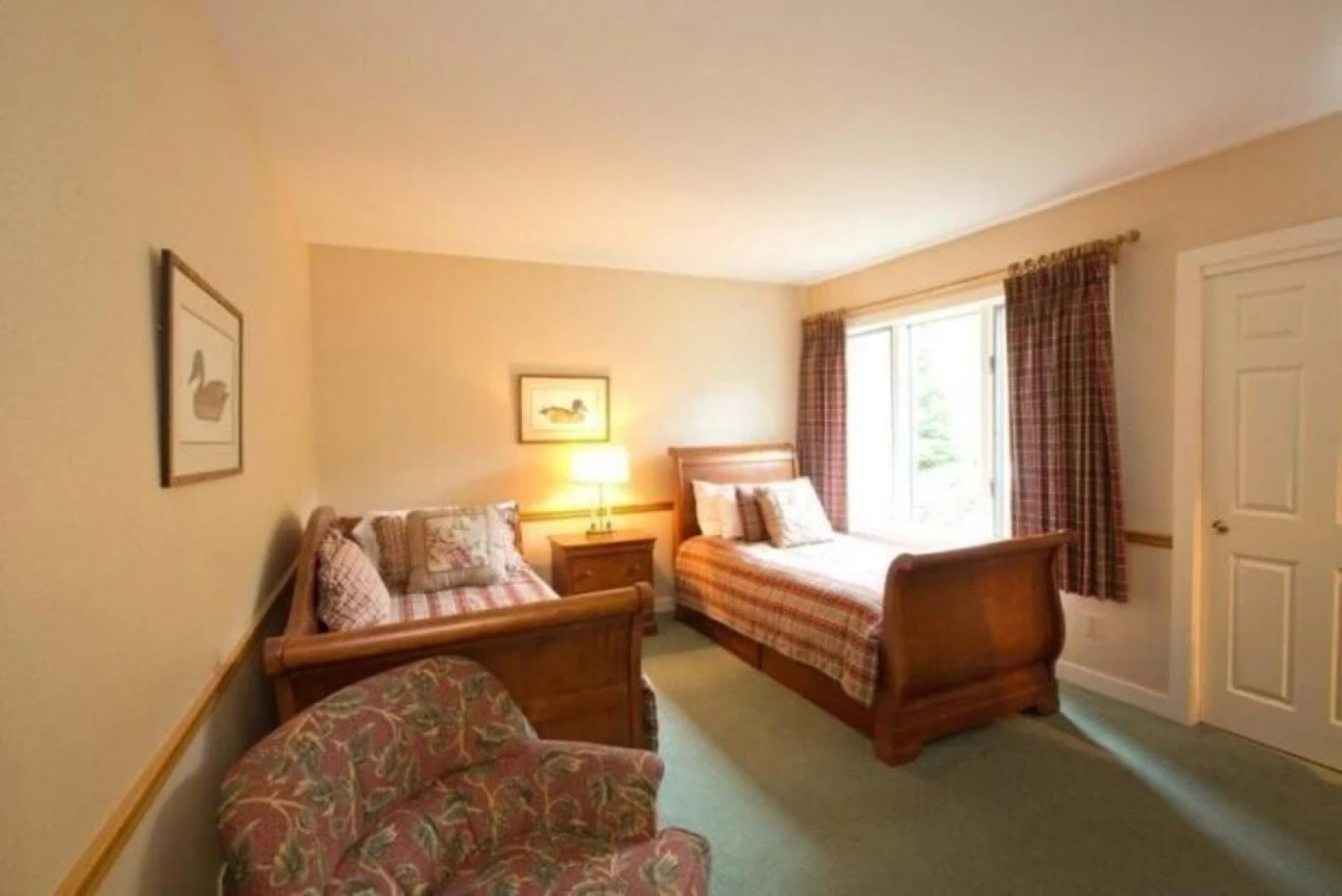 Pet Friendly Pines at Topnotch