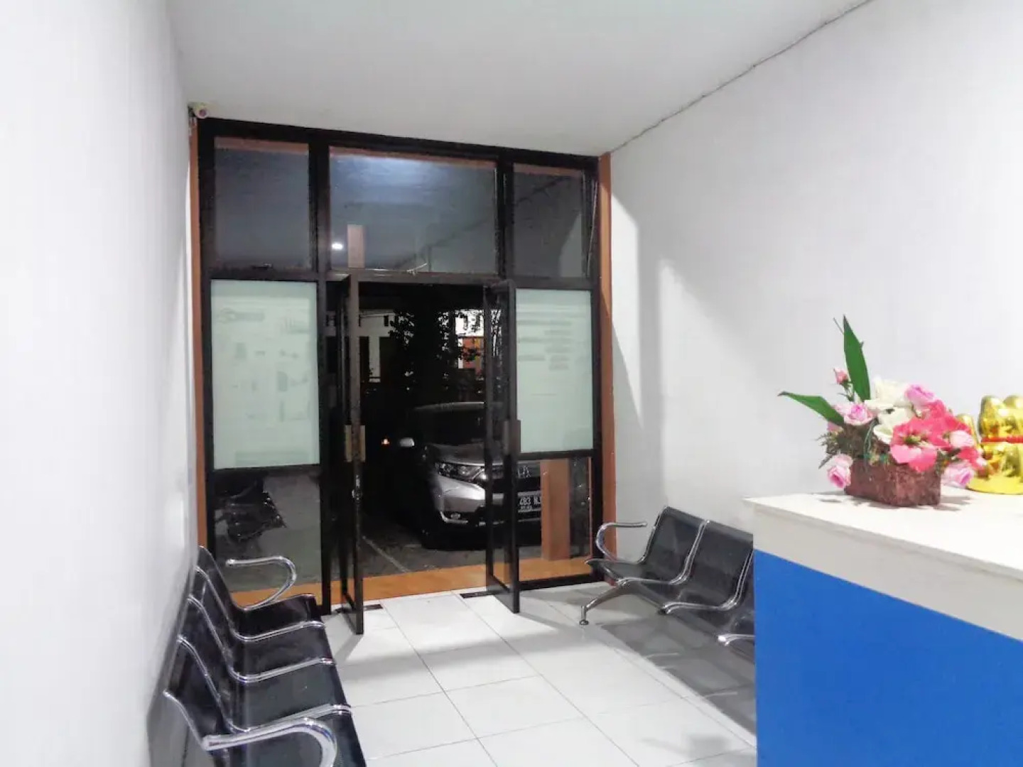 Oyo 2130 Magnolia Residence