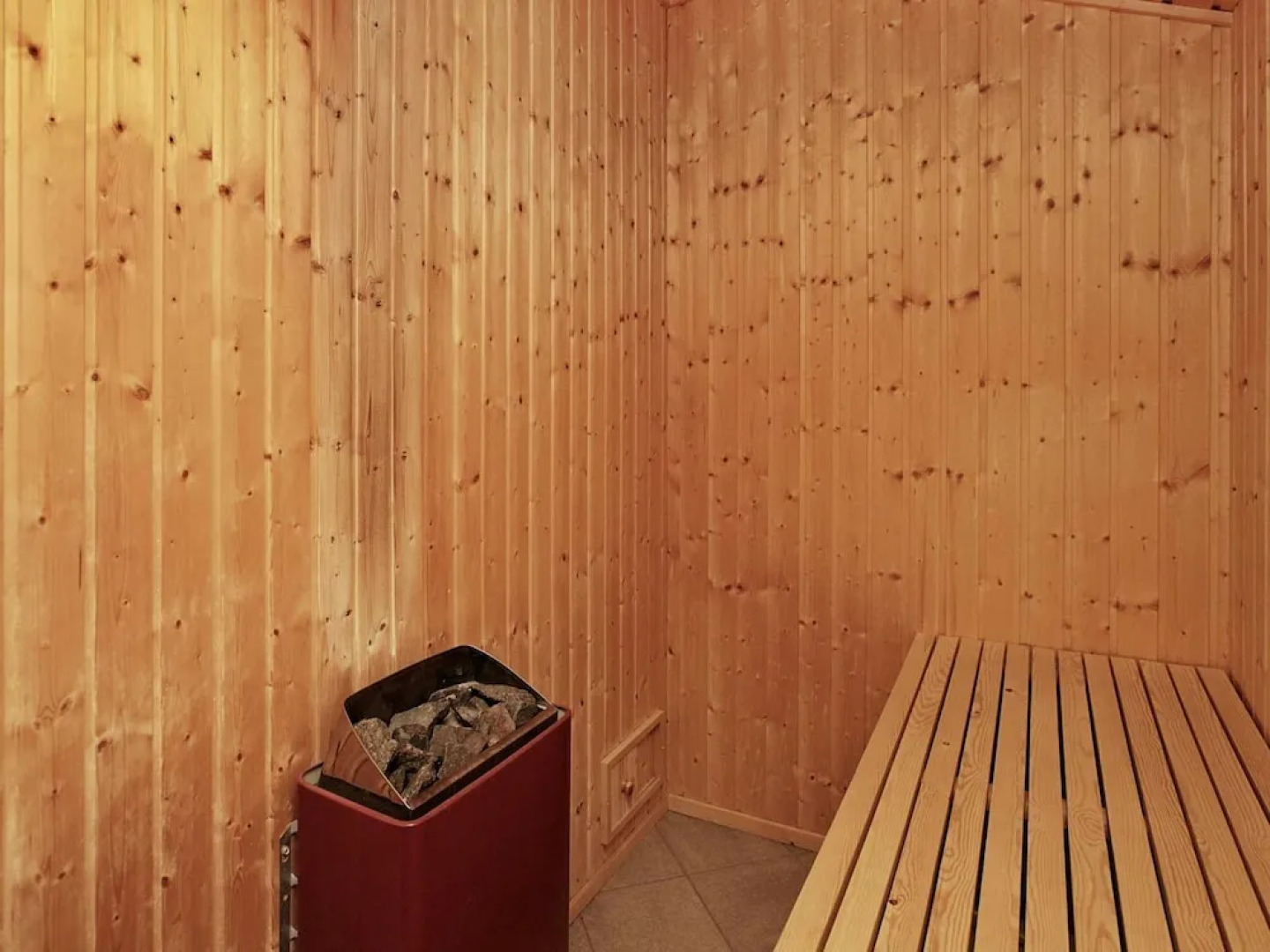 Cozy Holiday Home in Henne Jutland With Indoor Whirlpool