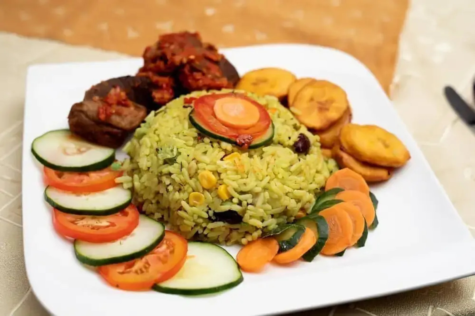 Bon Hotel Royal Parklane