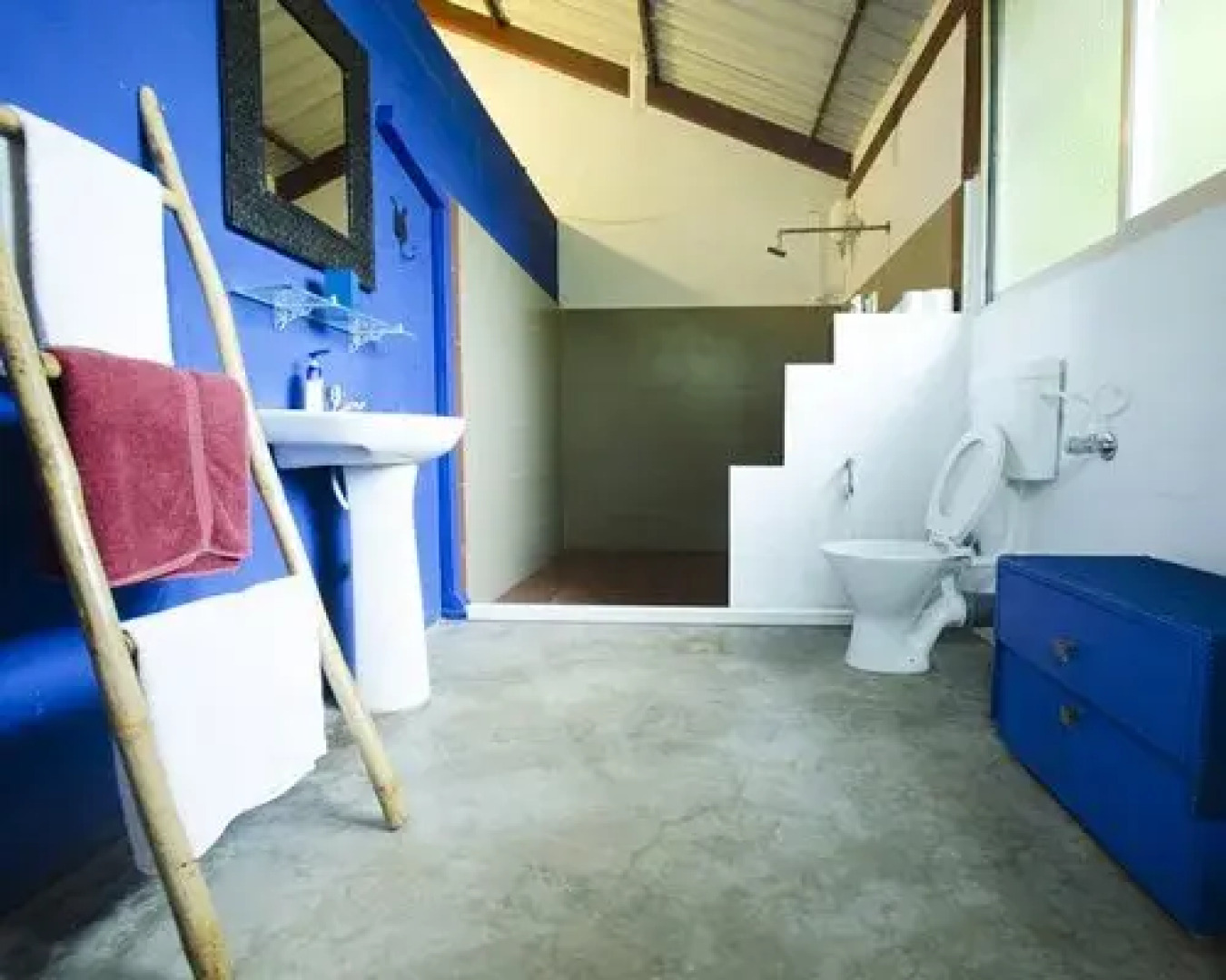 JenJon Holiday Homes - Nagaon, Alibaug