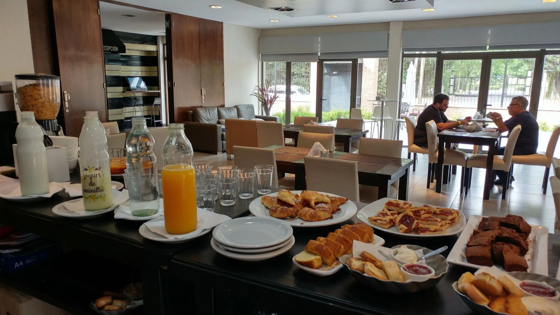 Casa Campus Pilar Suites