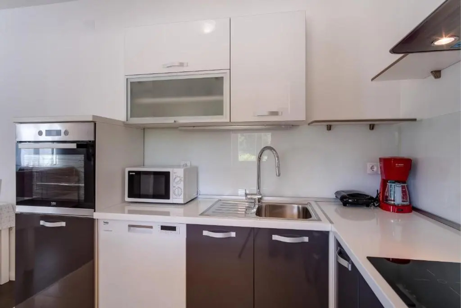 Apartment Mirna