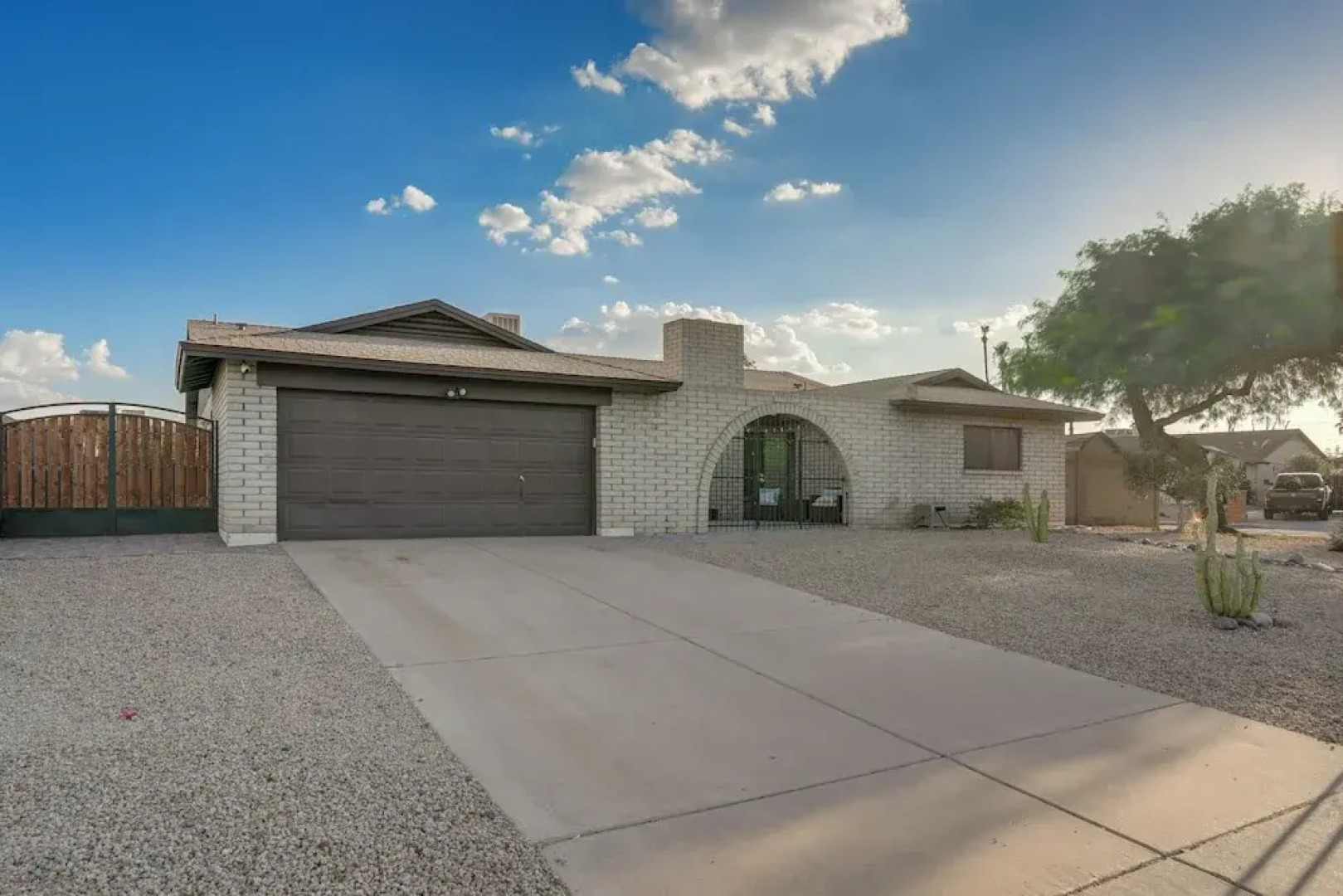 5 Mi to Asu: Tempe Home w/ Heated Pool & Fire Pit