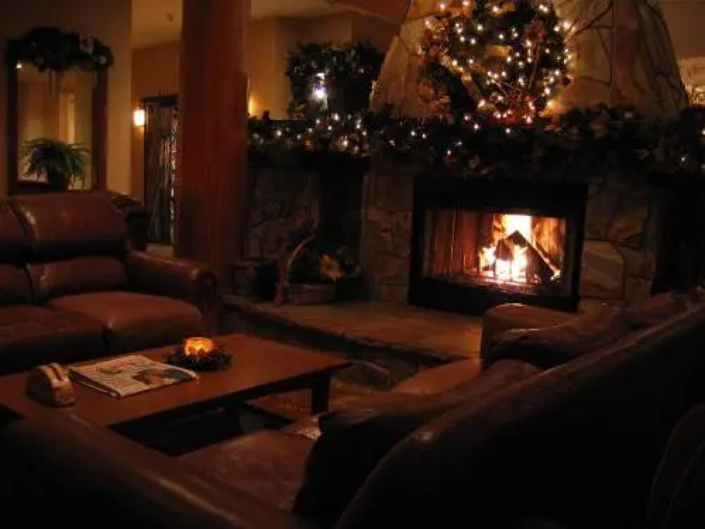 Snow Creek Cabins by Fernie Lodging Co