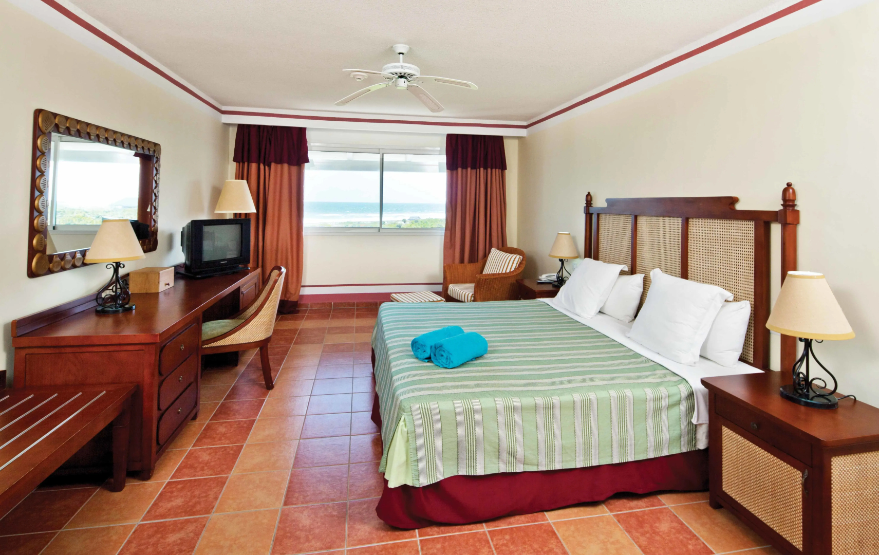 Memories Paraiso Beach Resort - All Inclusive