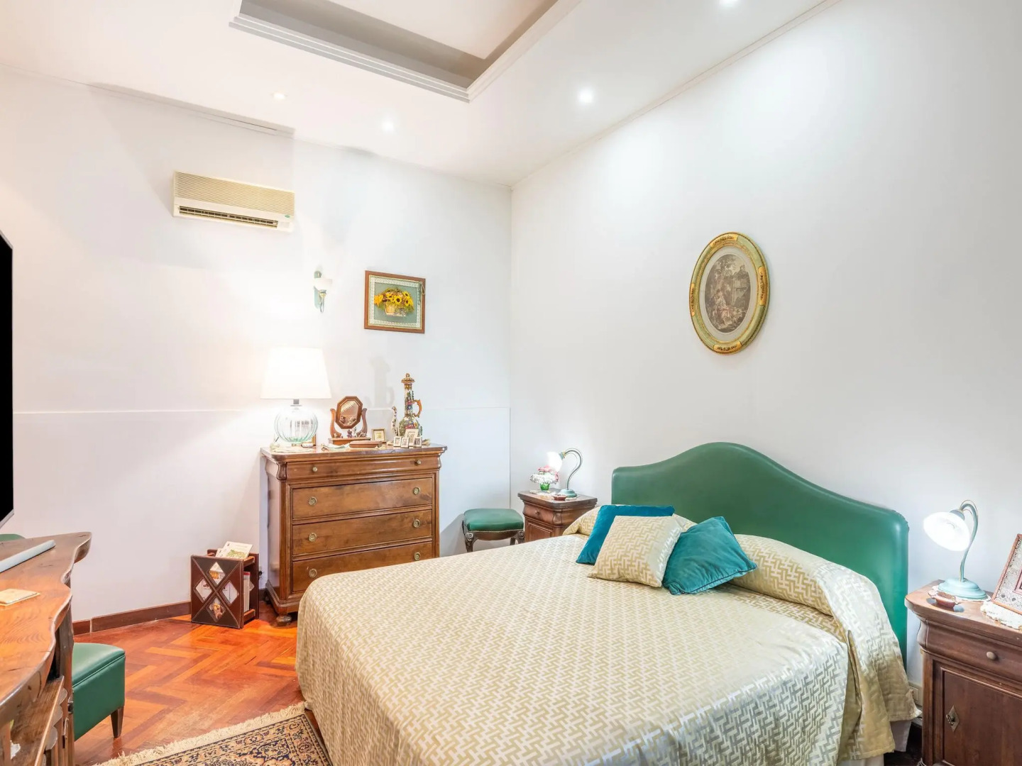 Alluring holiday home in Assoro with private pool